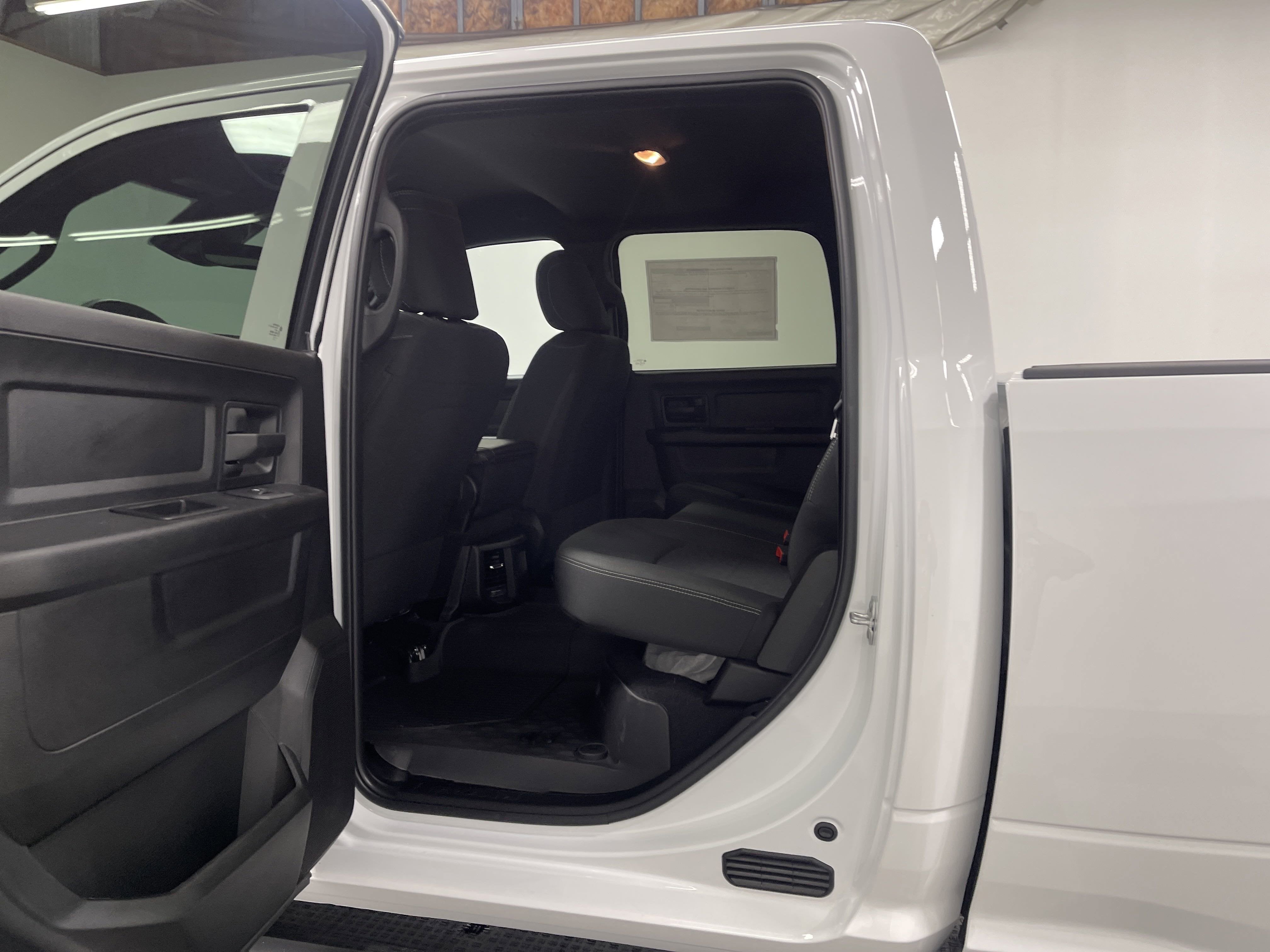 2025 RAM Ram 2500 RAM 2500 TRADESMAN CREW CAB 4X4 6'4' BOX