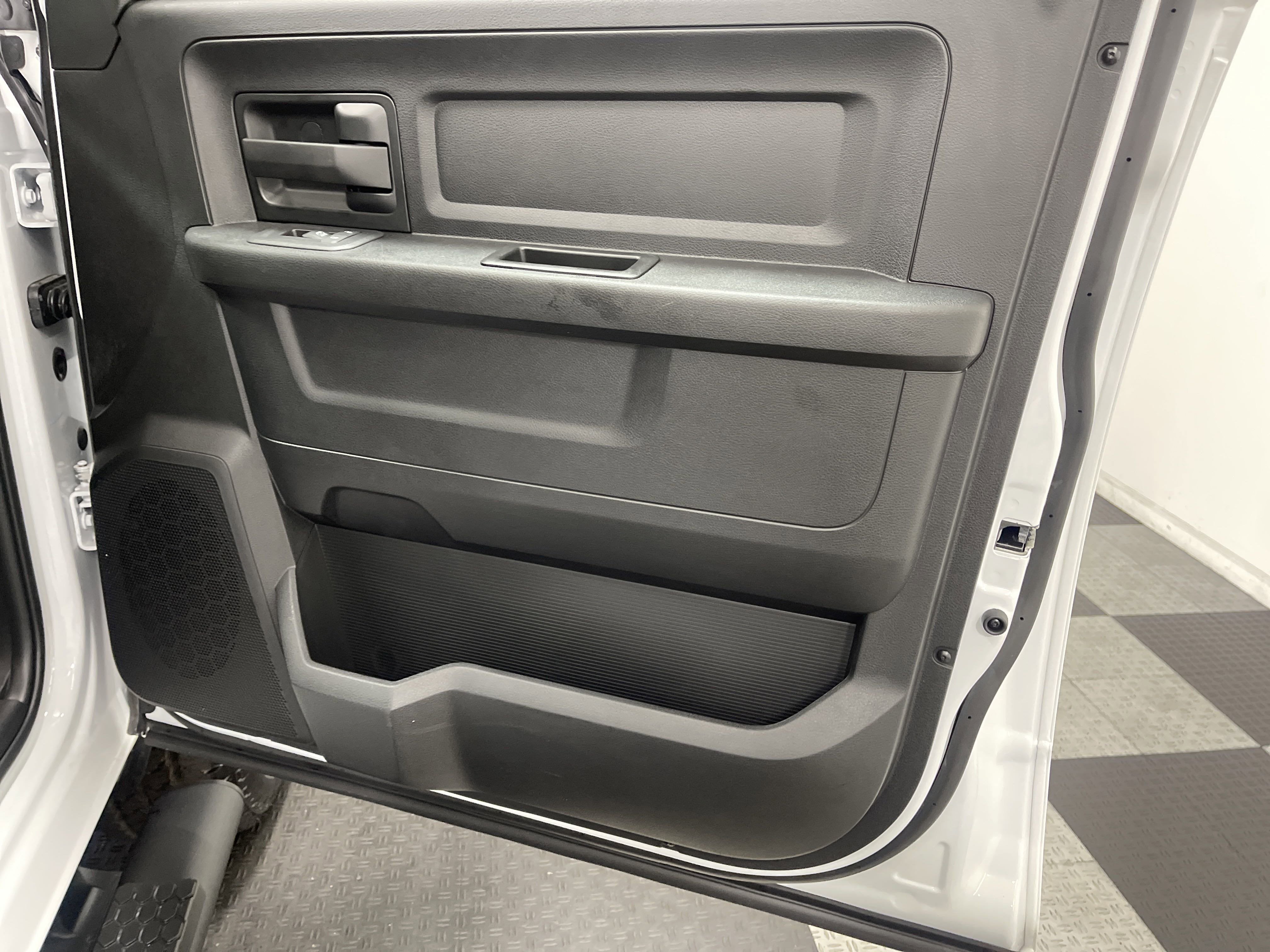 2025 RAM Ram 2500 RAM 2500 TRADESMAN CREW CAB 4X4 6'4' BOX