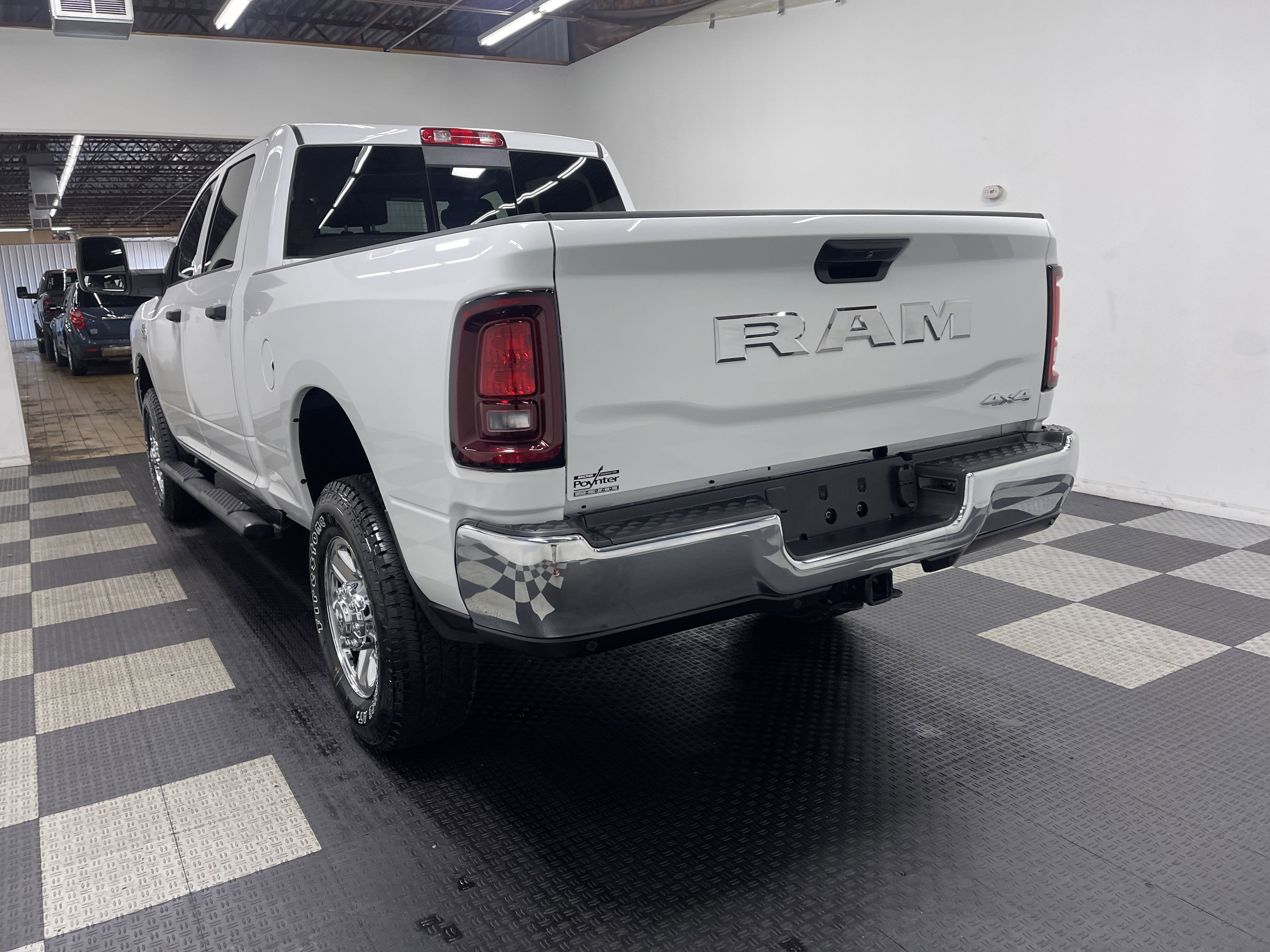 2025 RAM Ram 2500 RAM 2500 TRADESMAN CREW CAB 4X4 6'4' BOX