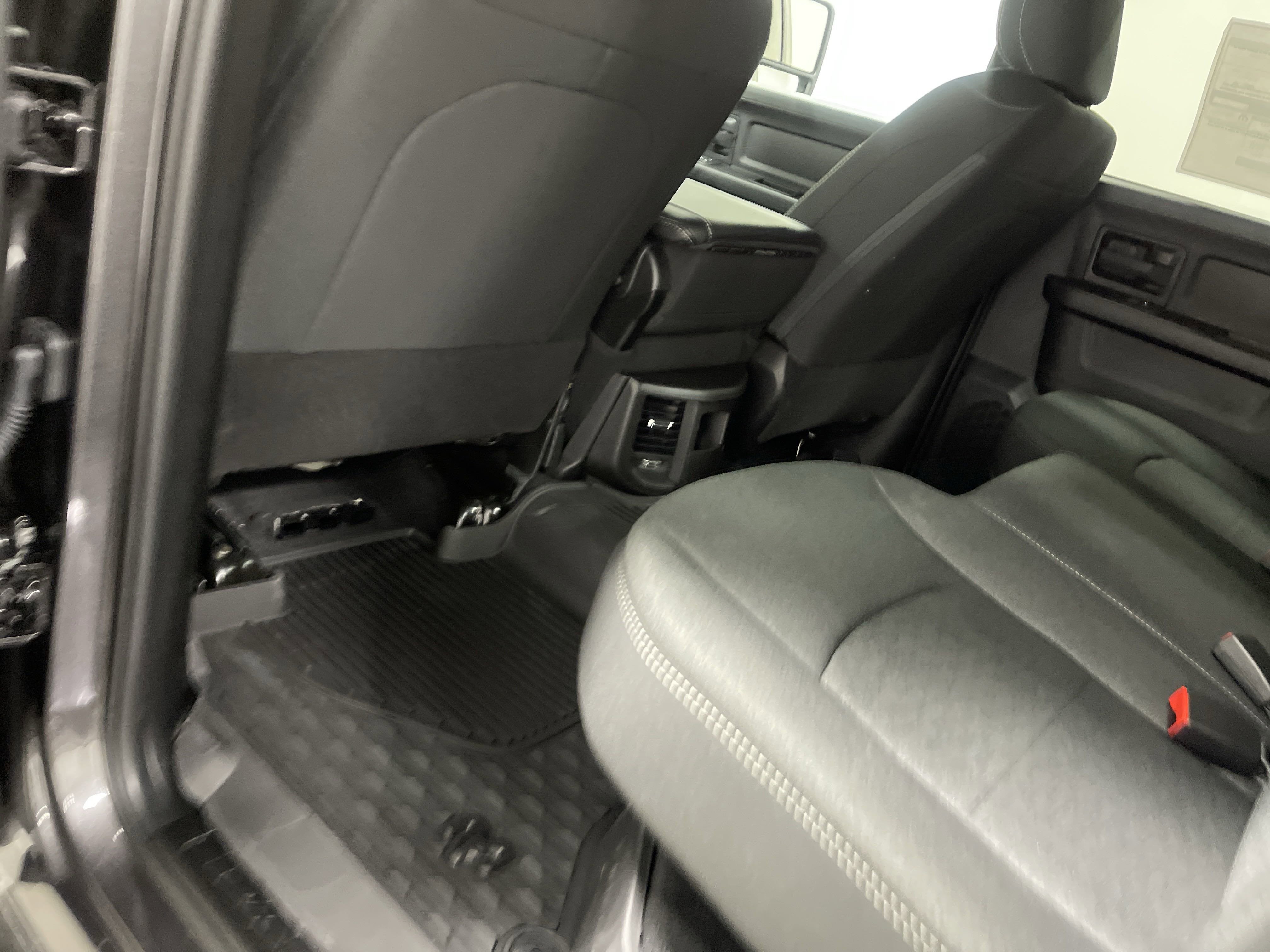 2025 RAM Ram 2500 RAM 2500 TRADESMAN CREW CAB 4X4 6'4' BOX