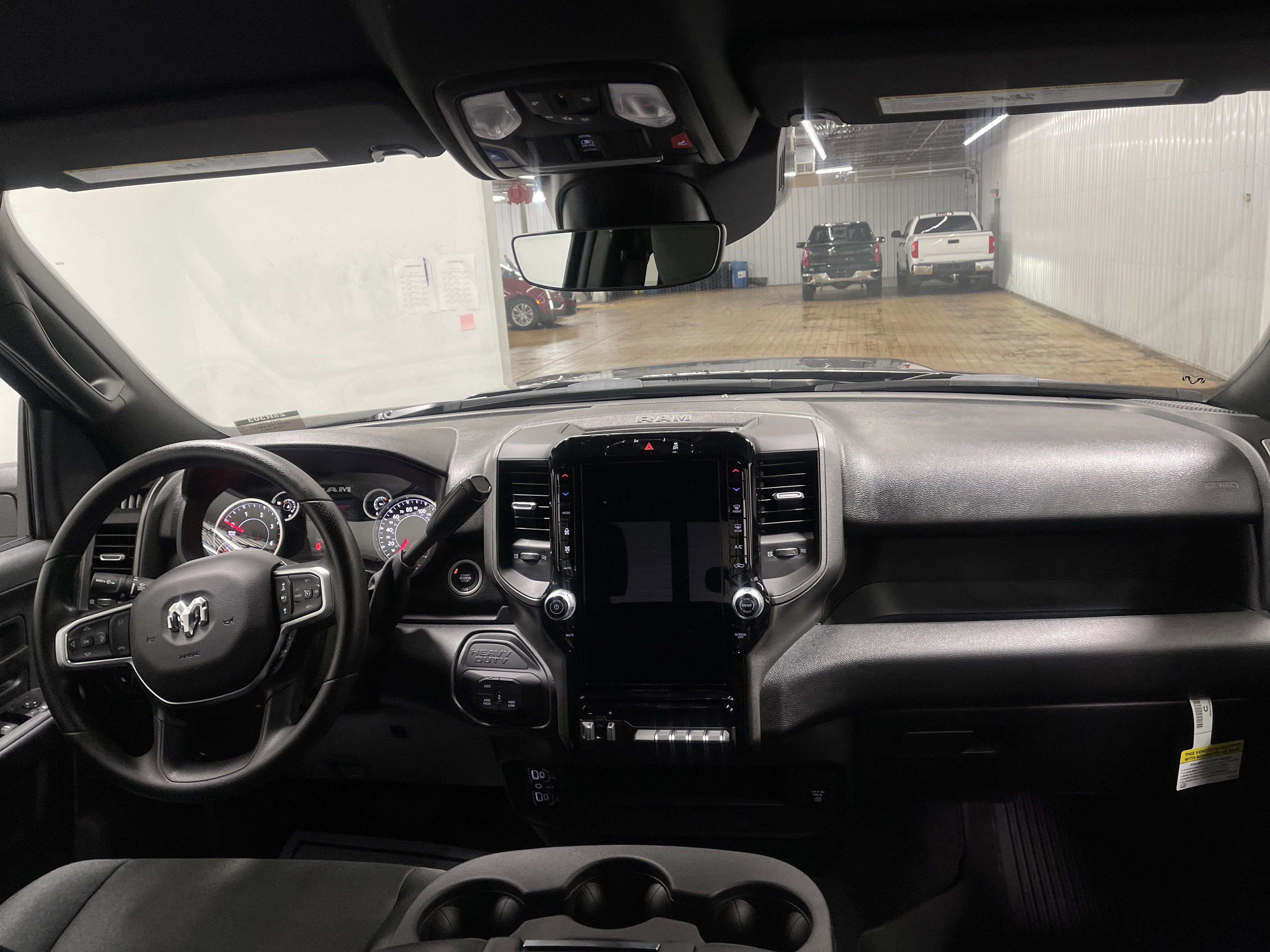 2025 RAM Ram 2500 RAM 2500 TRADESMAN CREW CAB 4X4 6'4' BOX