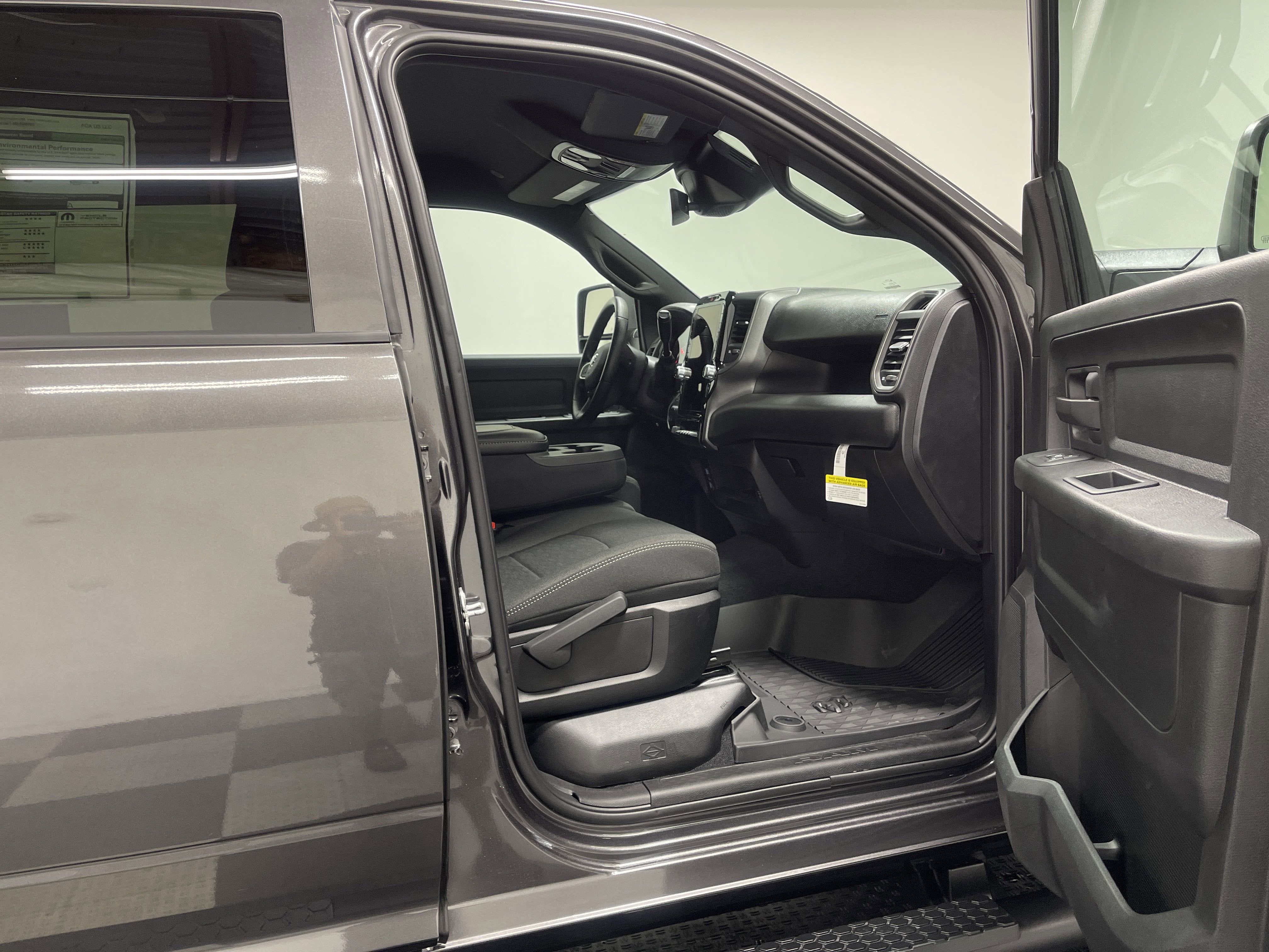 2025 RAM Ram 2500 RAM 2500 TRADESMAN CREW CAB 4X4 6'4' BOX