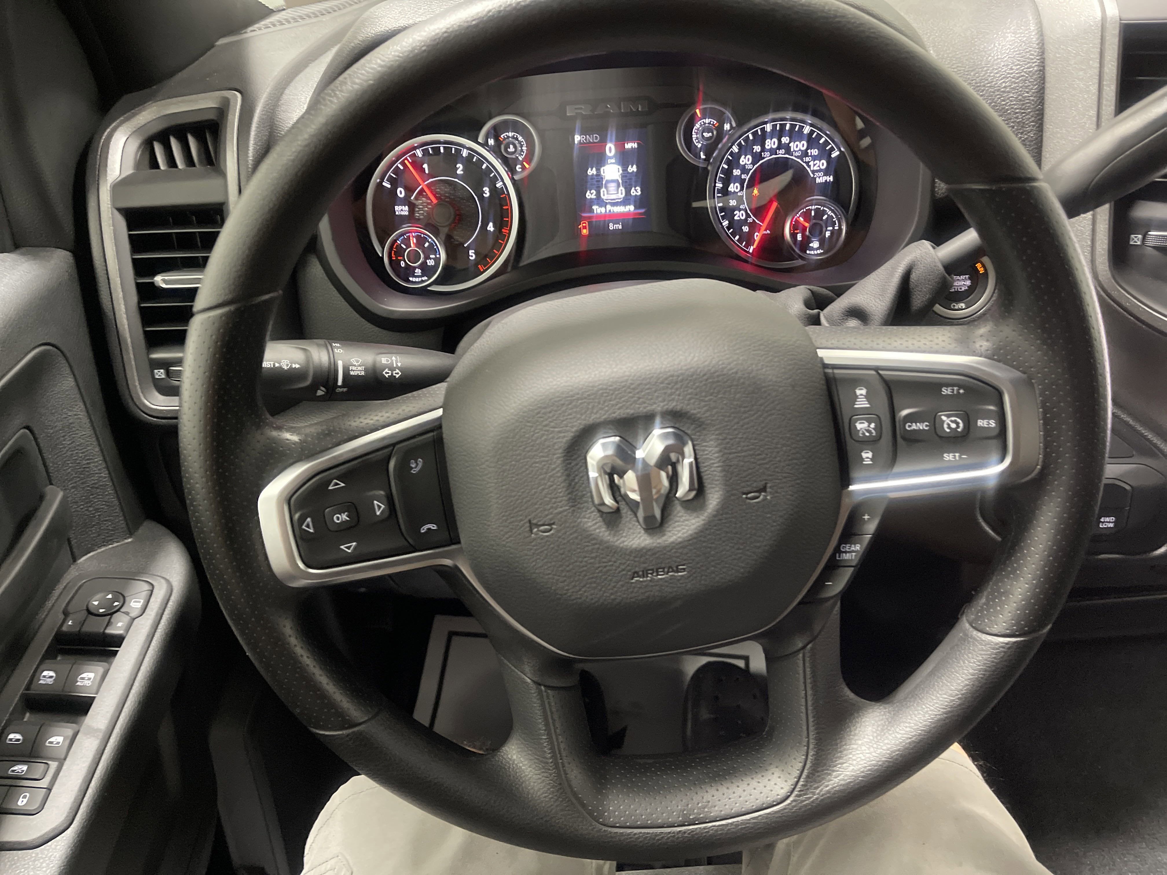 2025 RAM Ram 2500 RAM 2500 TRADESMAN CREW CAB 4X4 6'4' BOX