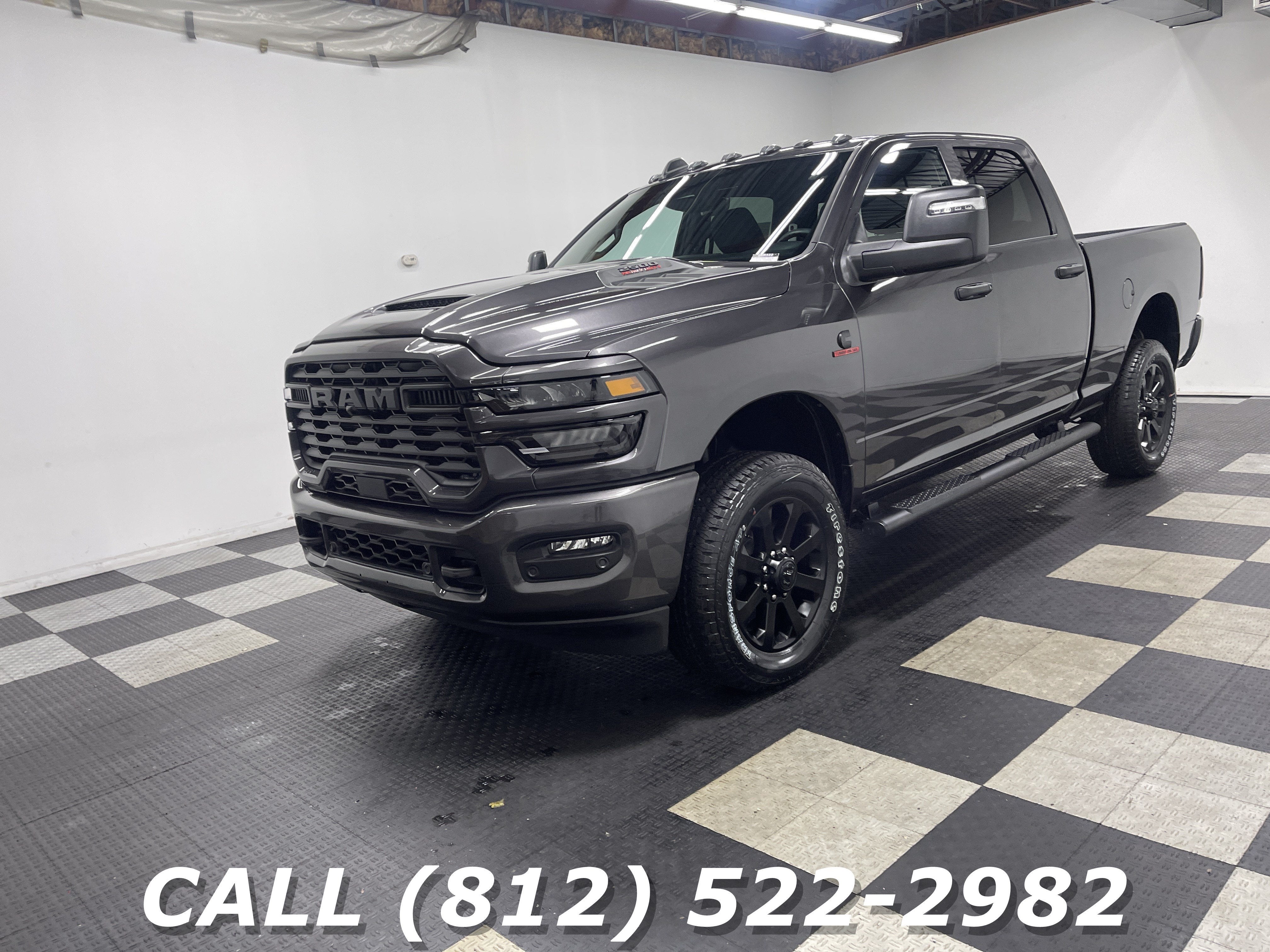 2026 RAM Ram 2500 RAM 2500 BLACK EXPRESS CREW CAB 4X4 6'4' BOX