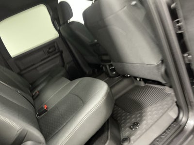2026 RAM Ram 2500 RAM 2500 BLACK EXPRESS CREW CAB 4X4 6'4' BOX