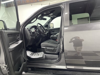 2026 RAM Ram 2500 RAM 2500 BLACK EXPRESS CREW CAB 4X4 6'4' BOX