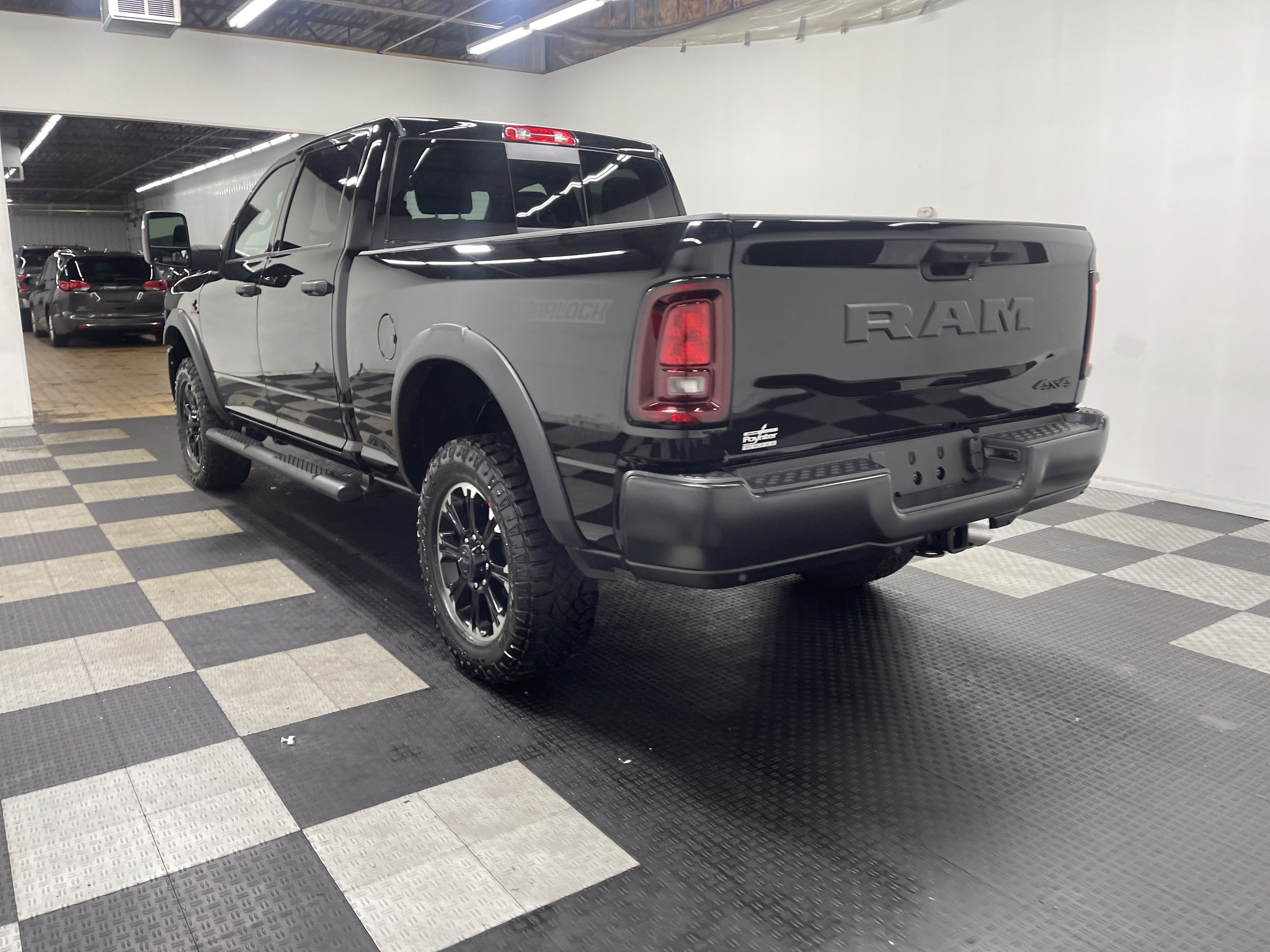 2026 RAM 2500 RAM 2500 WARLOCK CREW CAB 4X4 6'4' BOX