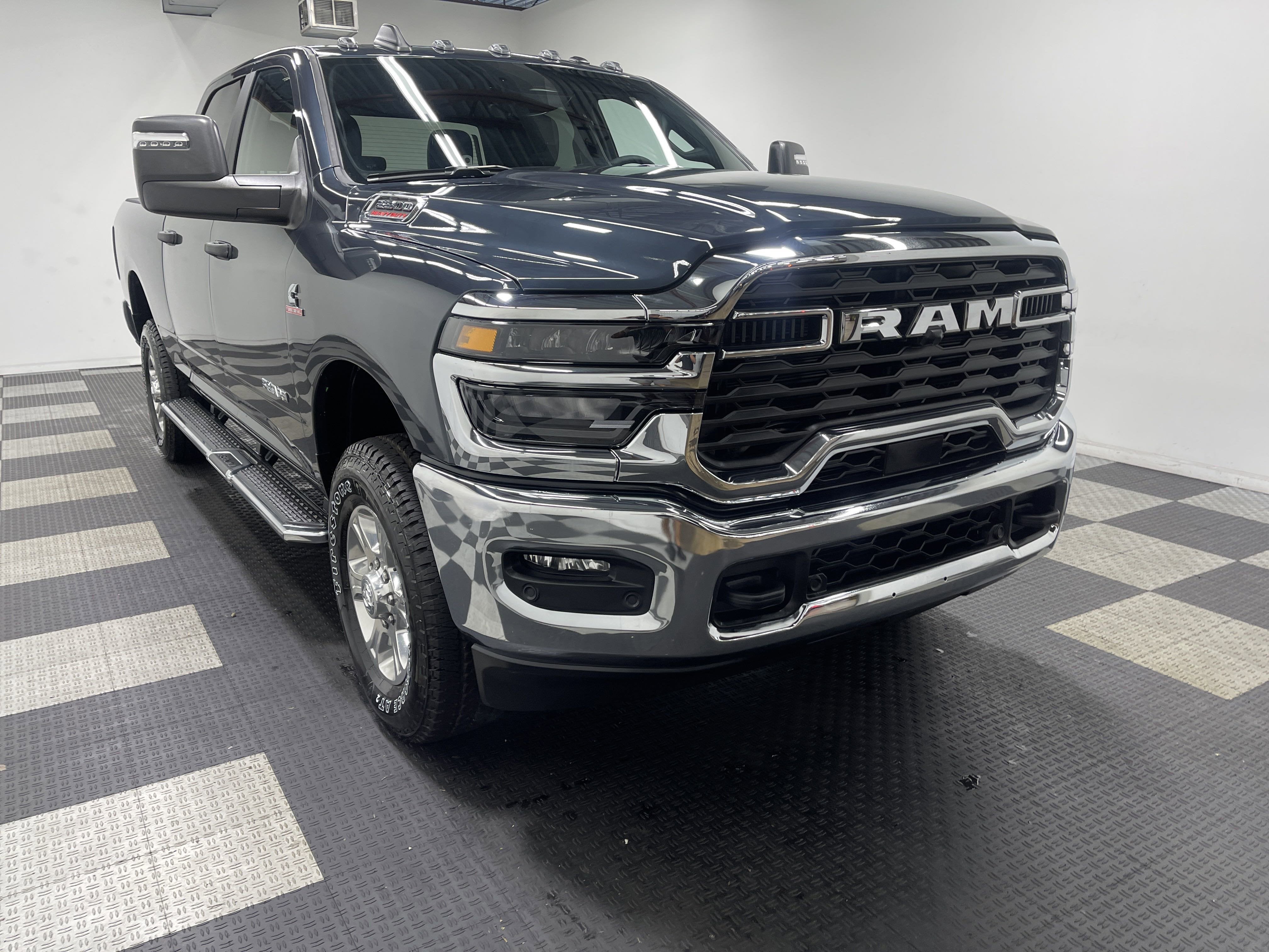 2025 RAM Ram 2500 RAM 2500 BIG HORN CREW CAB 4X4 6'4' BOX