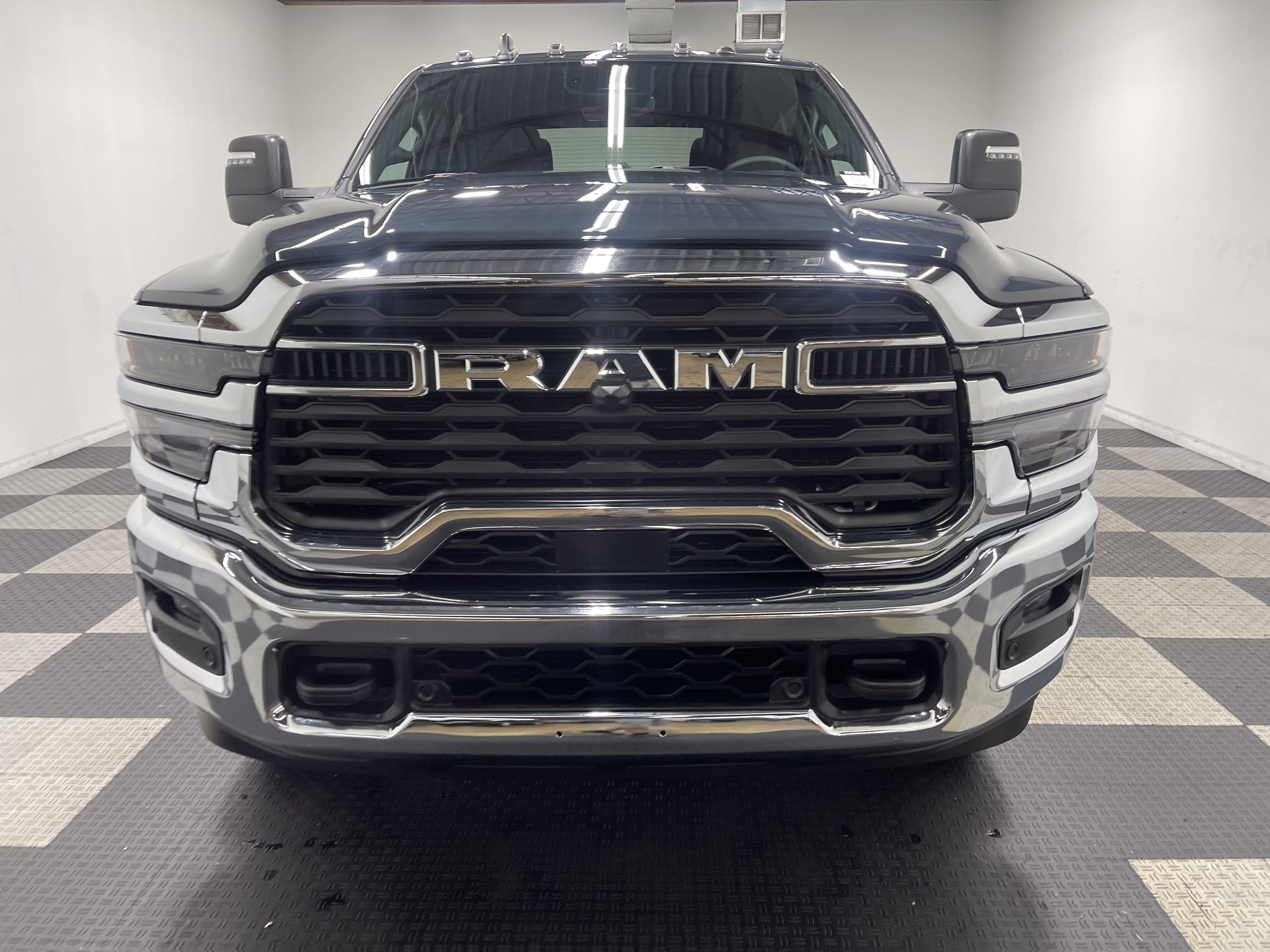 2025 RAM Ram 2500 RAM 2500 BIG HORN CREW CAB 4X4 6'4' BOX