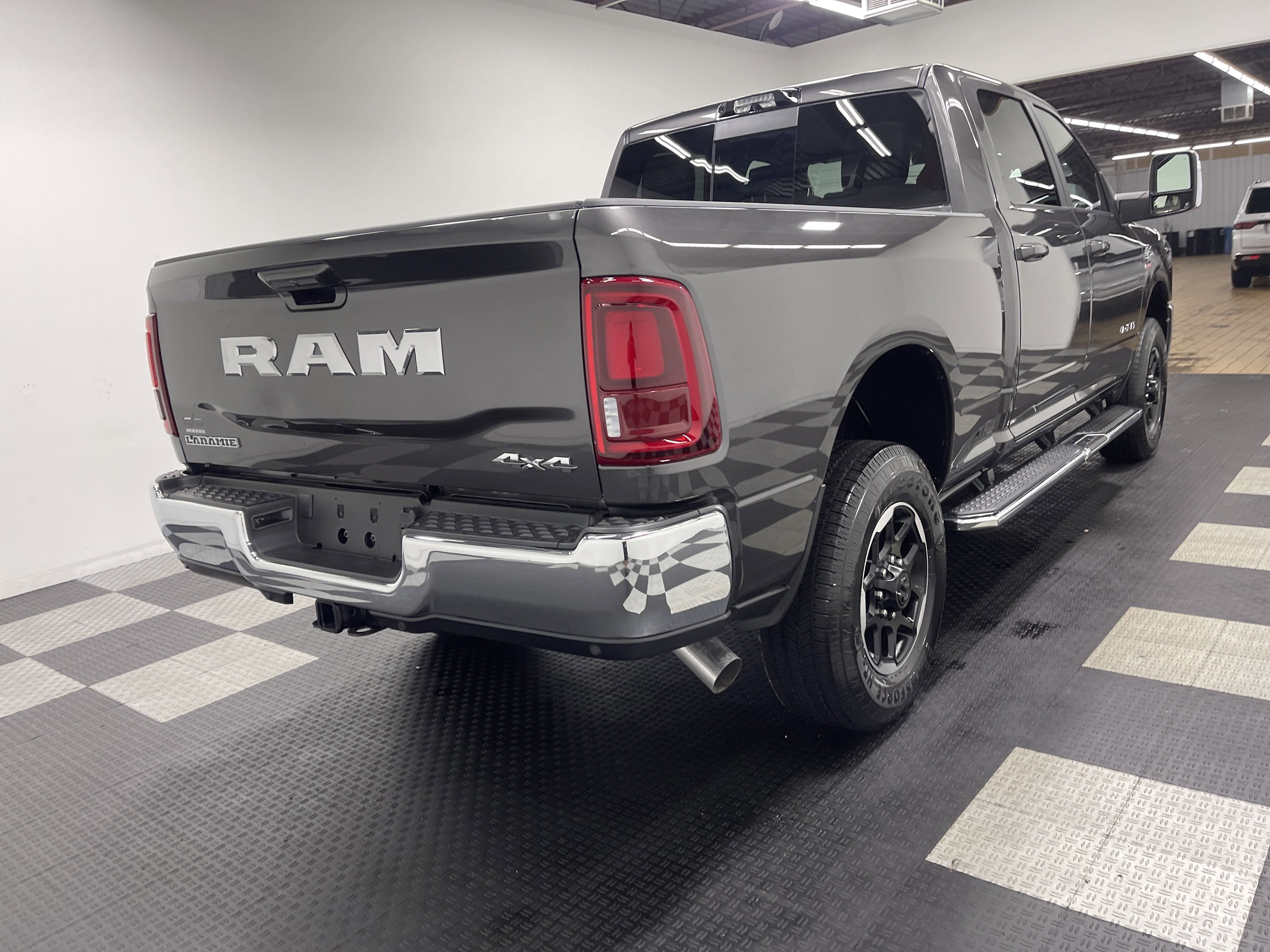 2025 RAM Ram 2500 RAM 2500 LARAMIE CREW CAB 4X4 6'4' BOX