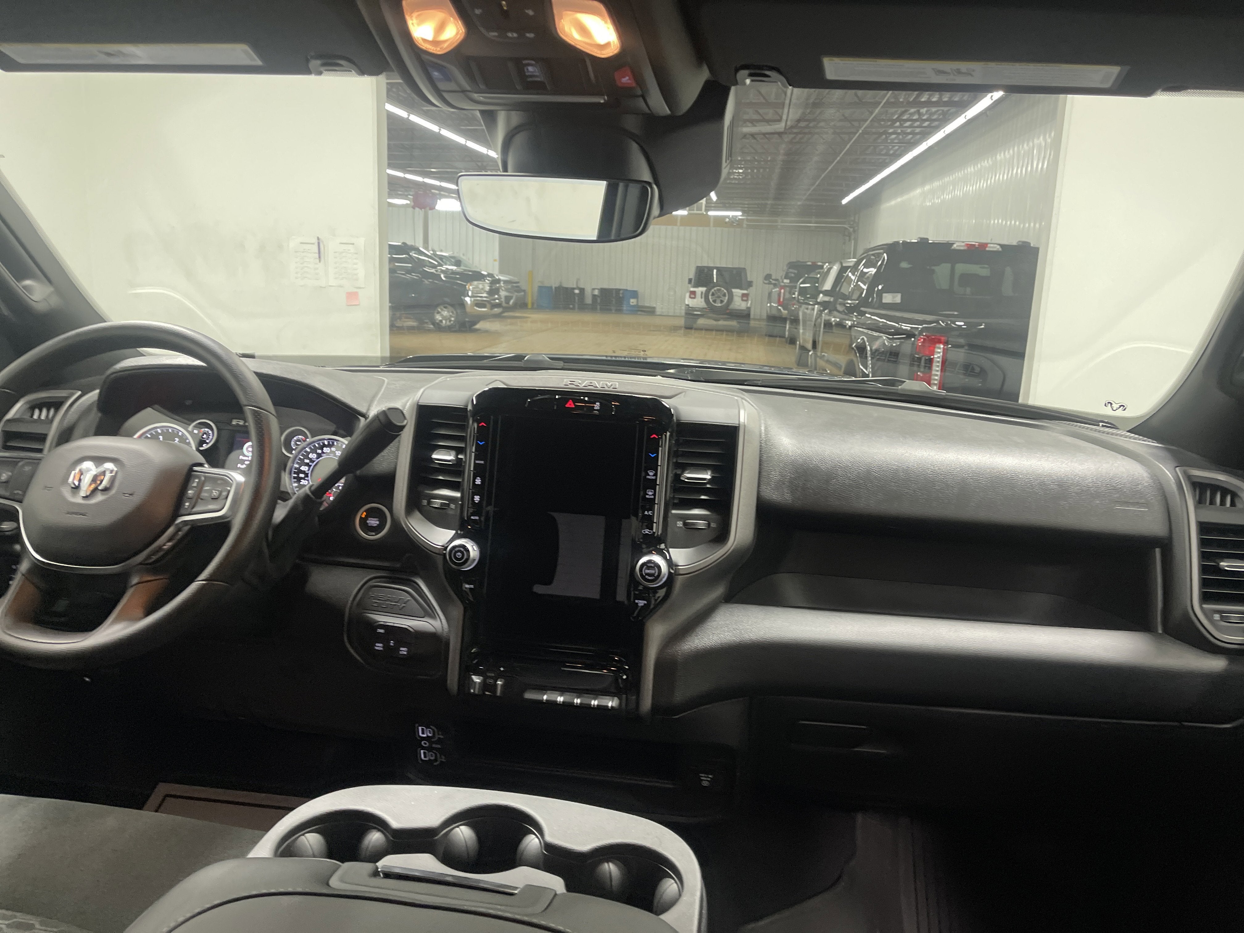 2026 RAM Ram 3500 RAM 3500 TRADESMAN CREW CAB 4X4 8' BOX