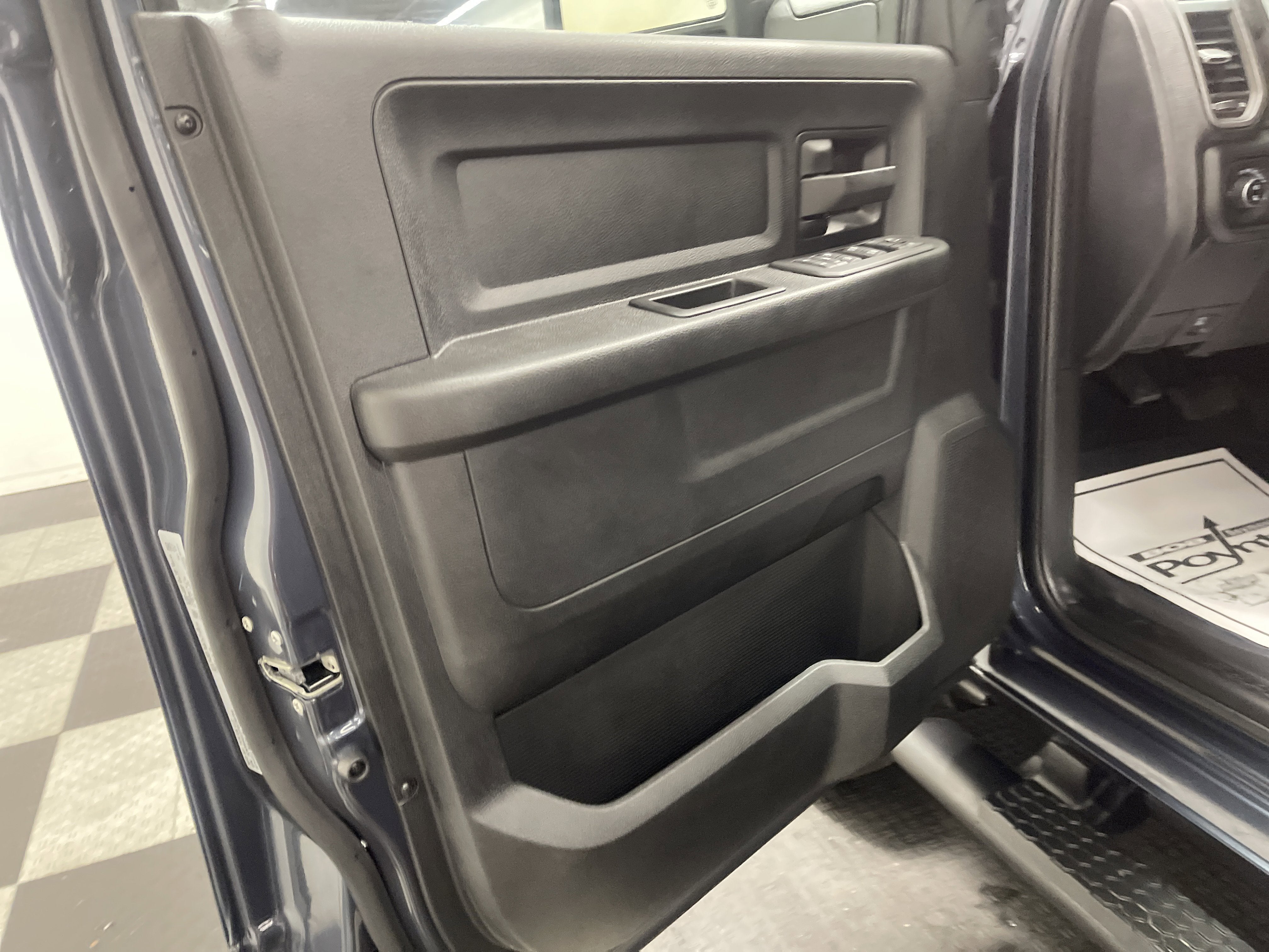 2026 RAM Ram 3500 RAM 3500 TRADESMAN CREW CAB 4X4 8' BOX