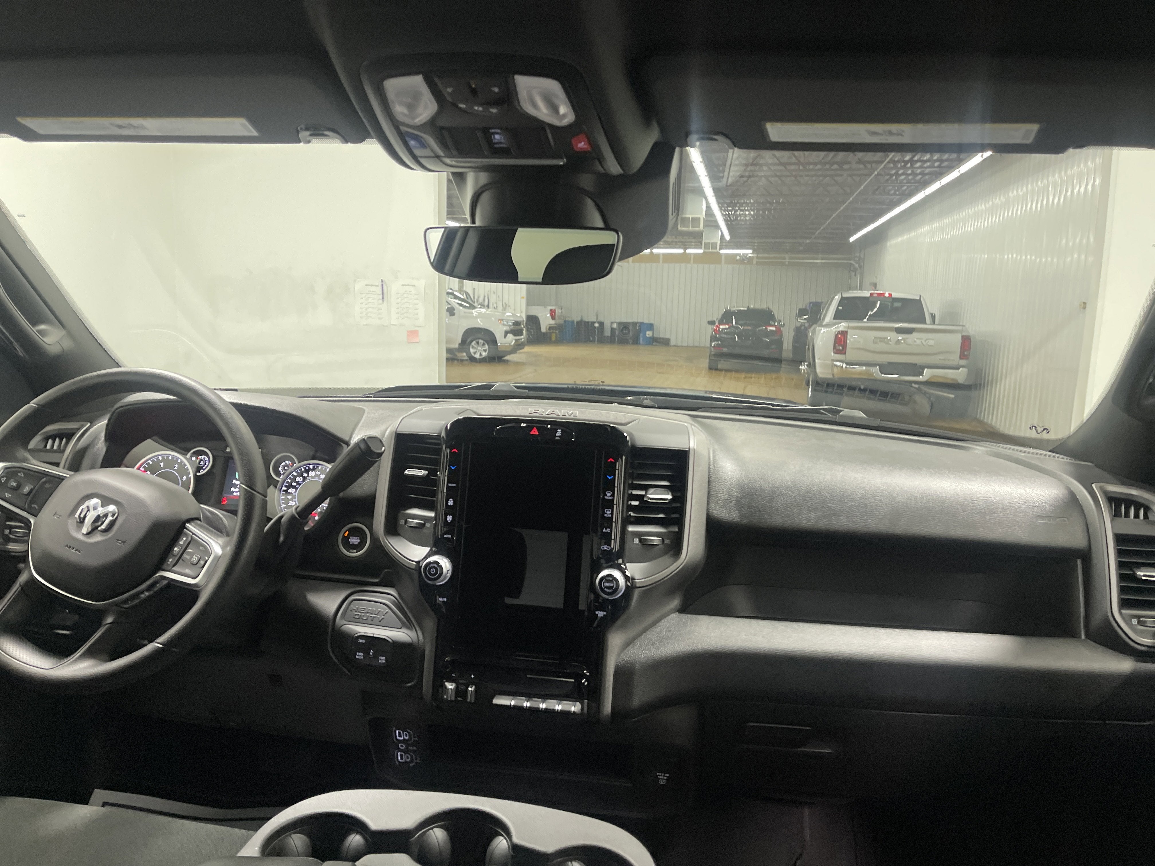 2026 RAM Ram 3500 RAM 3500 TRADESMAN CREW CAB 4X4 8' BOX