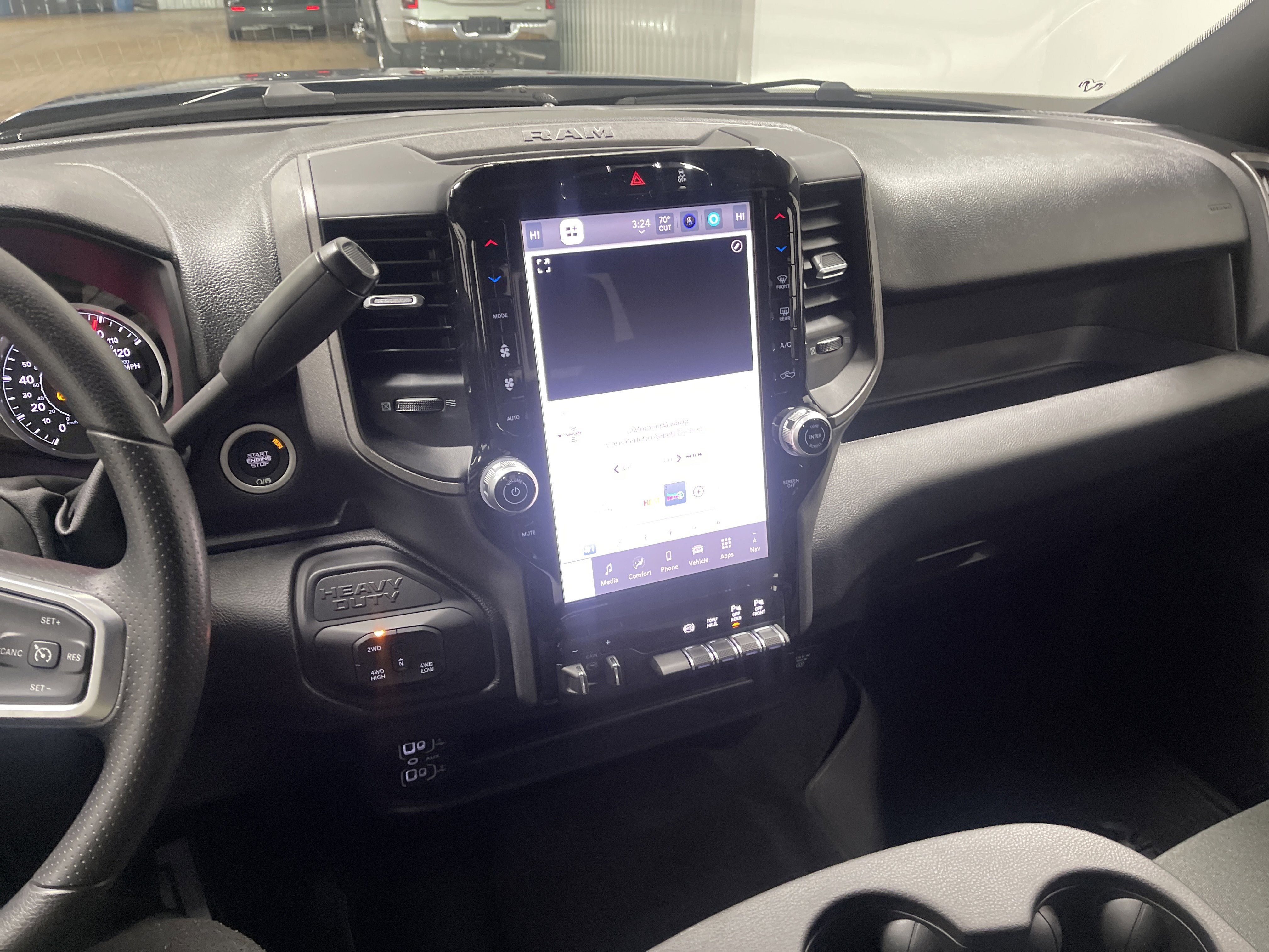 2026 RAM Ram 3500 RAM 3500 TRADESMAN CREW CAB 4X4 8' BOX