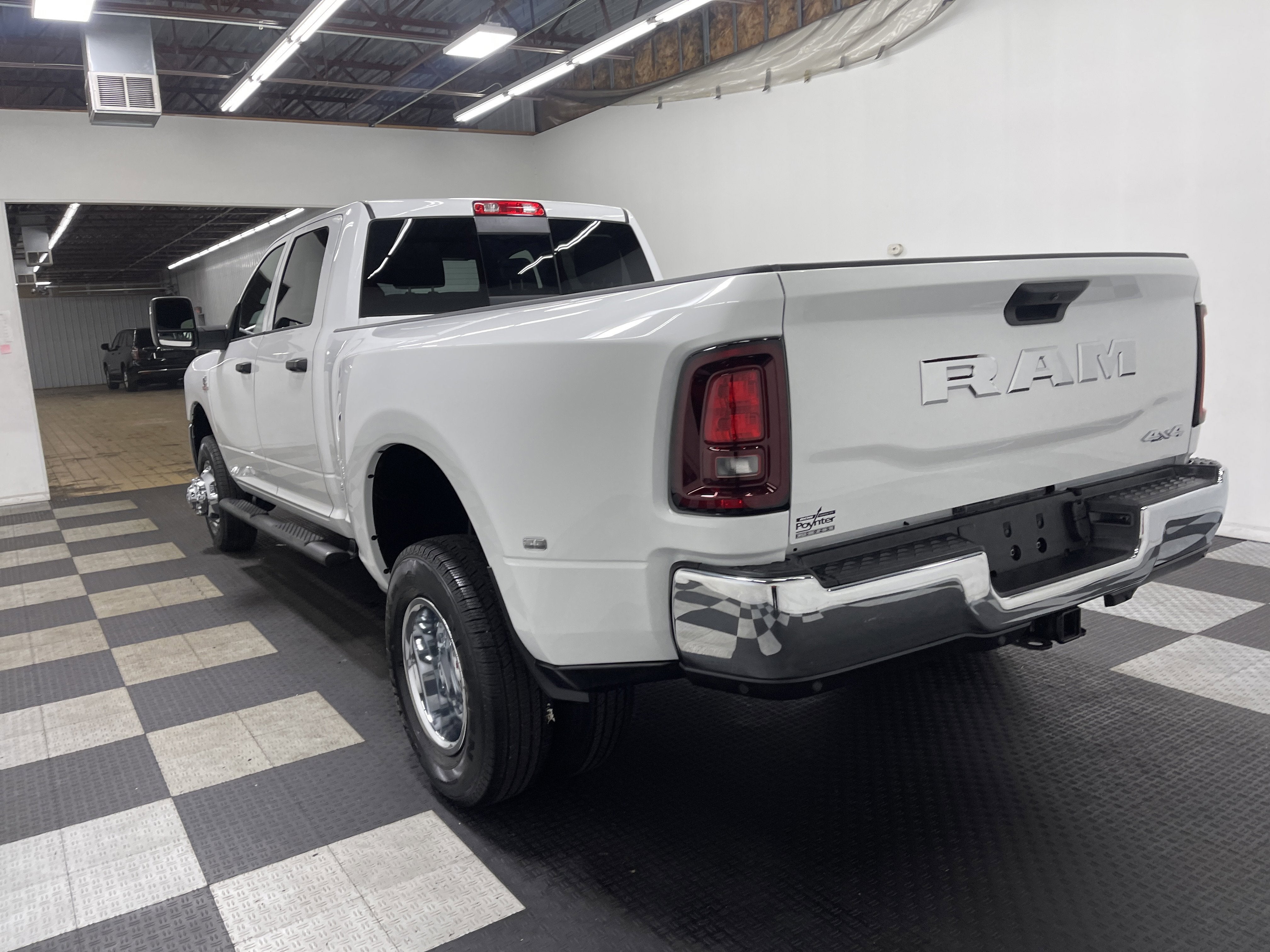 2026 RAM Ram 3500 RAM 3500 TRADESMAN CREW CAB 4X4 8' BOX