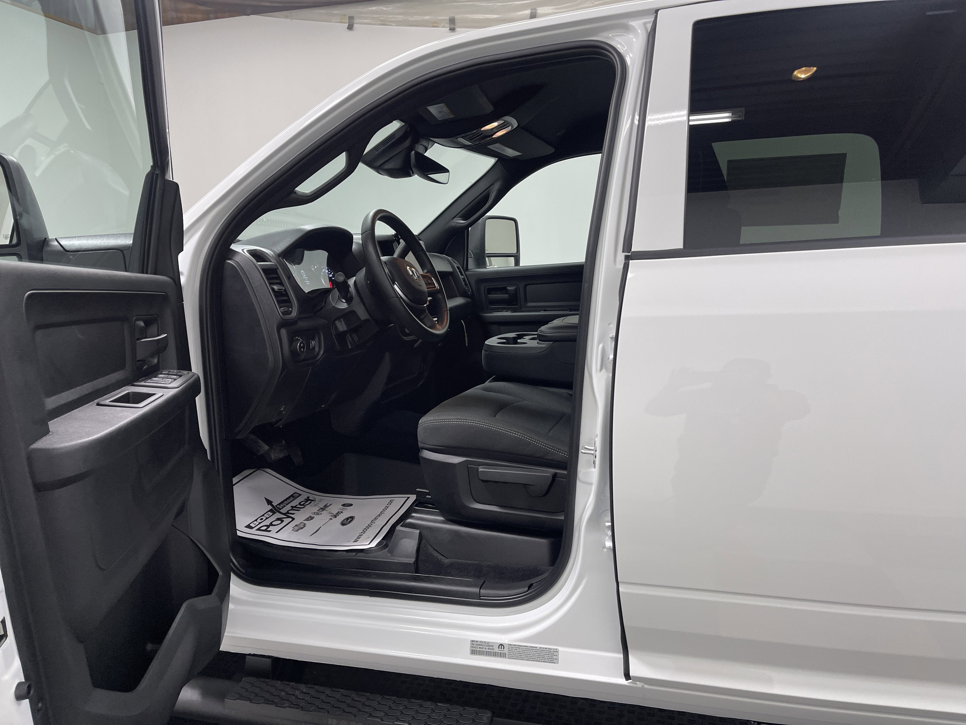 2026 RAM Ram 3500 RAM 3500 TRADESMAN CREW CAB 4X4 8' BOX