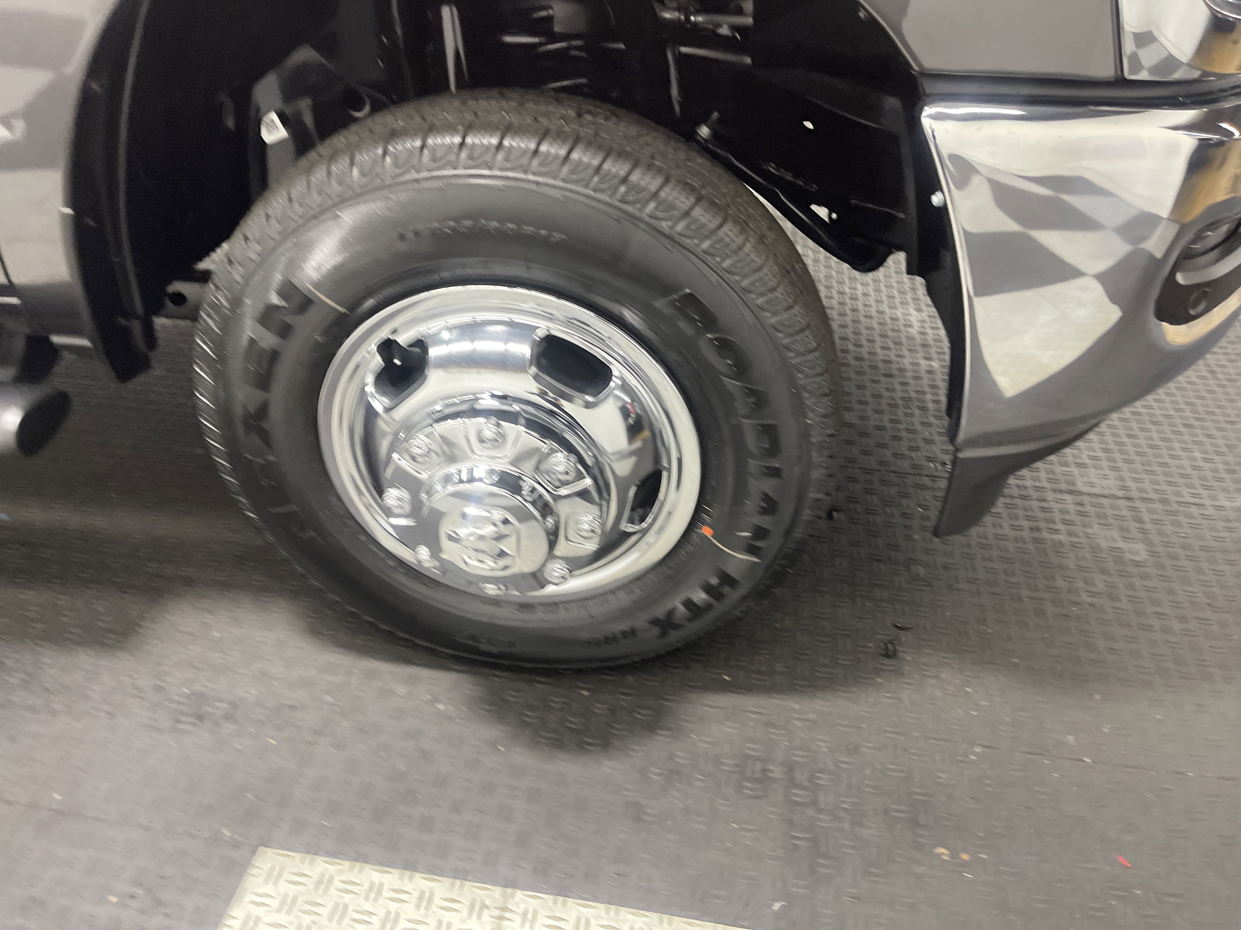 2026 RAM Ram 3500 RAM 3500 TRADESMAN CREW CAB 4X4 8' BOX