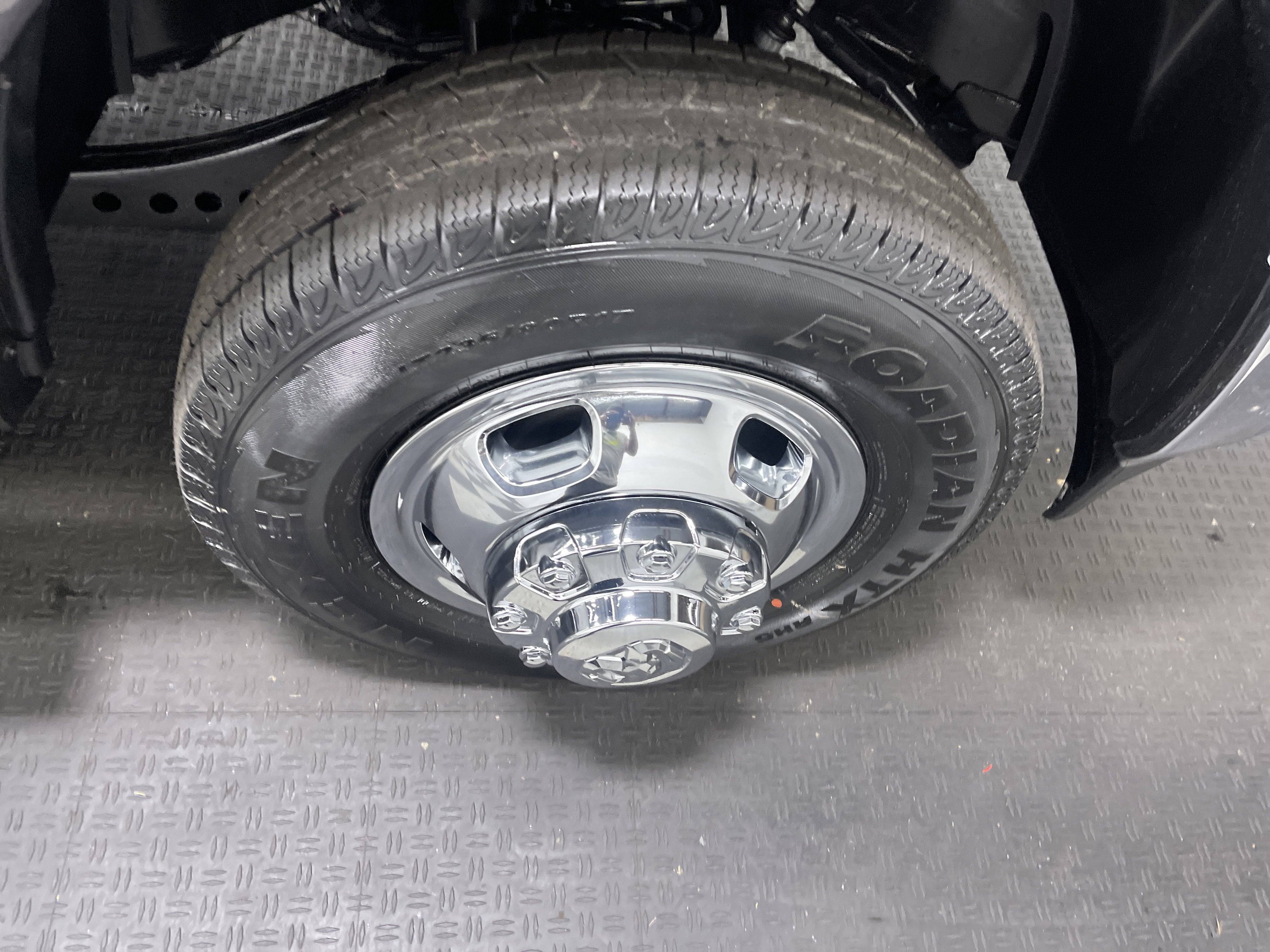 2026 RAM Ram 3500 RAM 3500 TRADESMAN CREW CAB 4X4 8' BOX