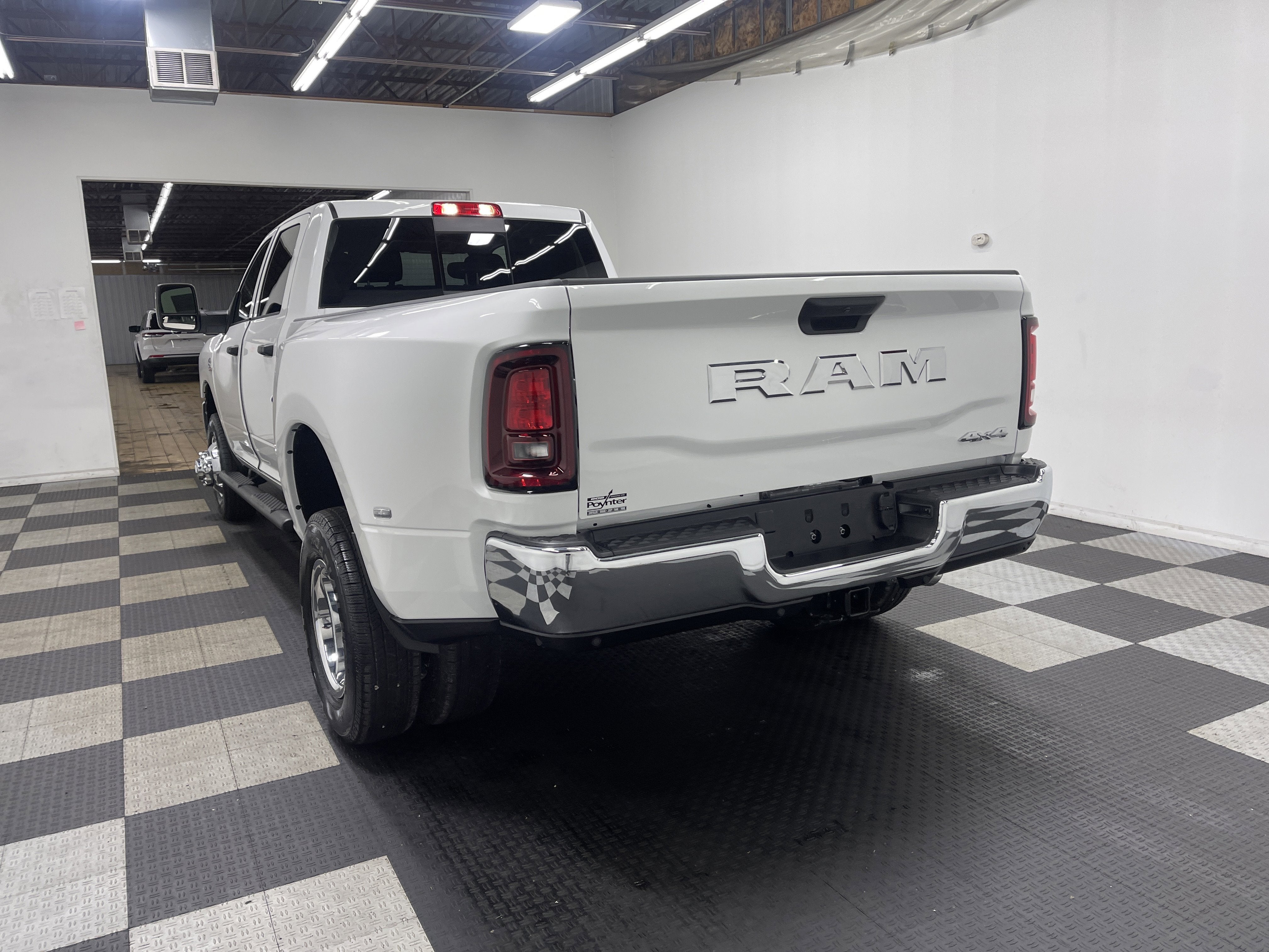 2026 RAM Ram 3500 RAM 3500 TRADESMAN CREW CAB 4X4 8' BOX