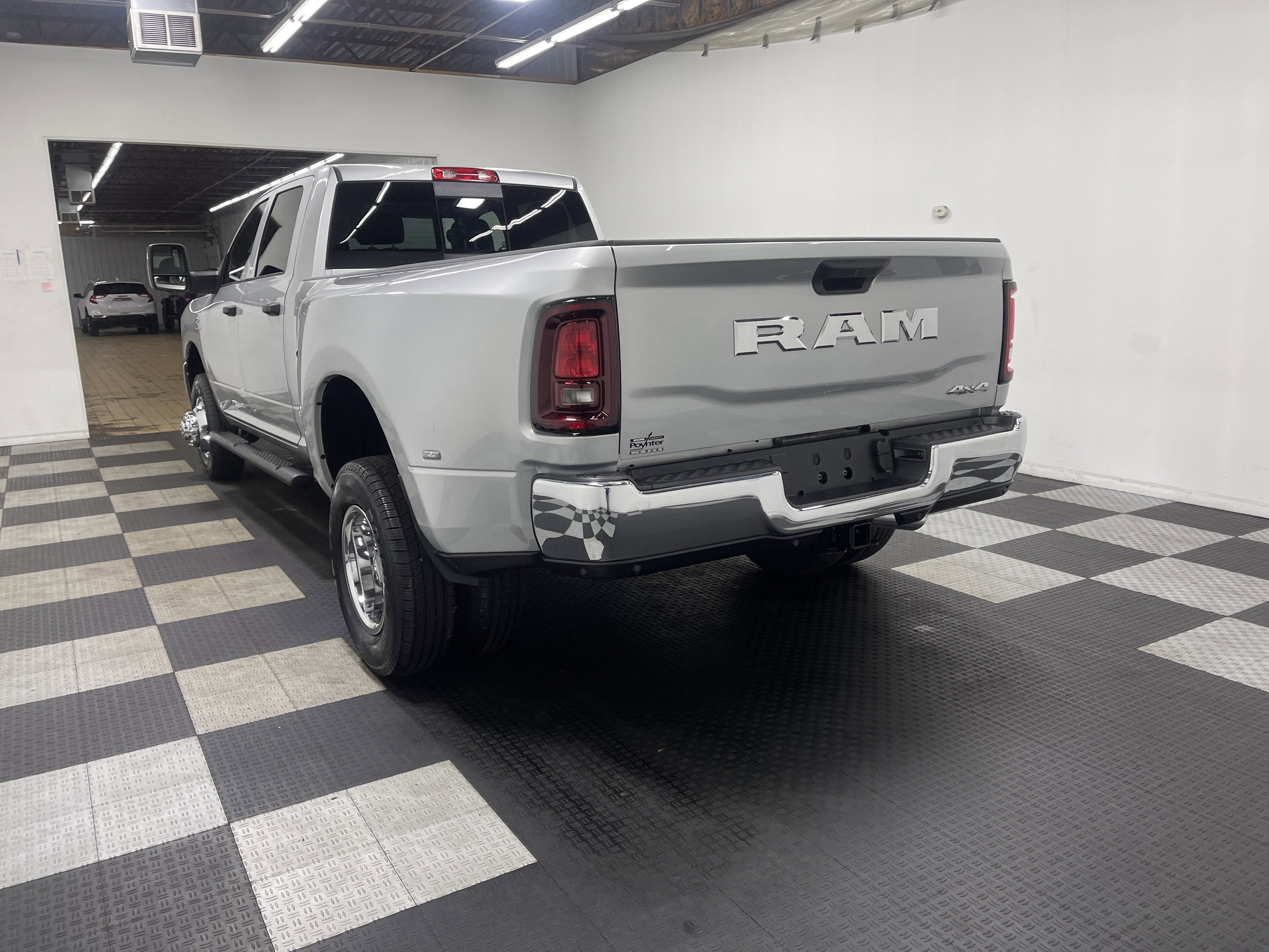 2026 RAM Ram 3500 RAM 3500 TRADESMAN CREW CAB 4X4 8' BOX