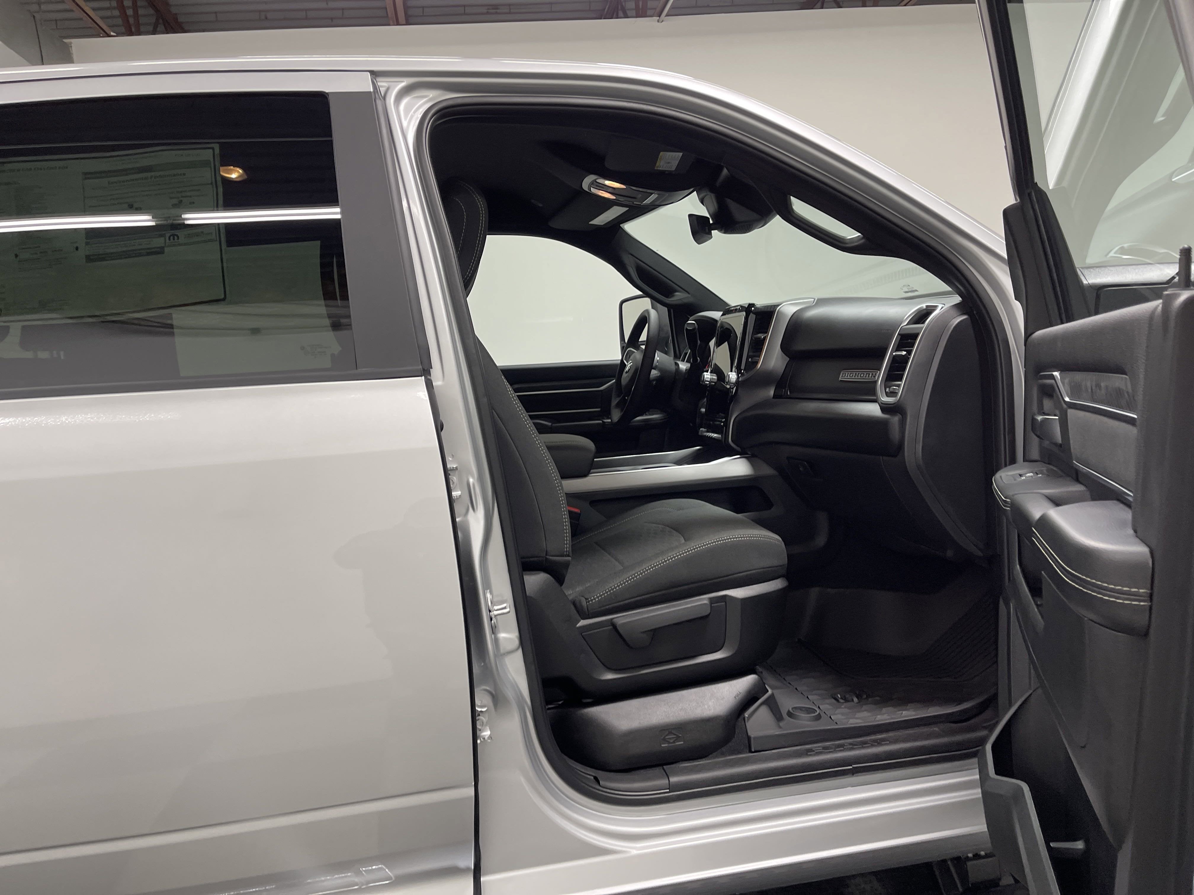 2026 RAM Ram 3500 RAM 3500 BIG HORN CREW CAB 4X4 8' BOX