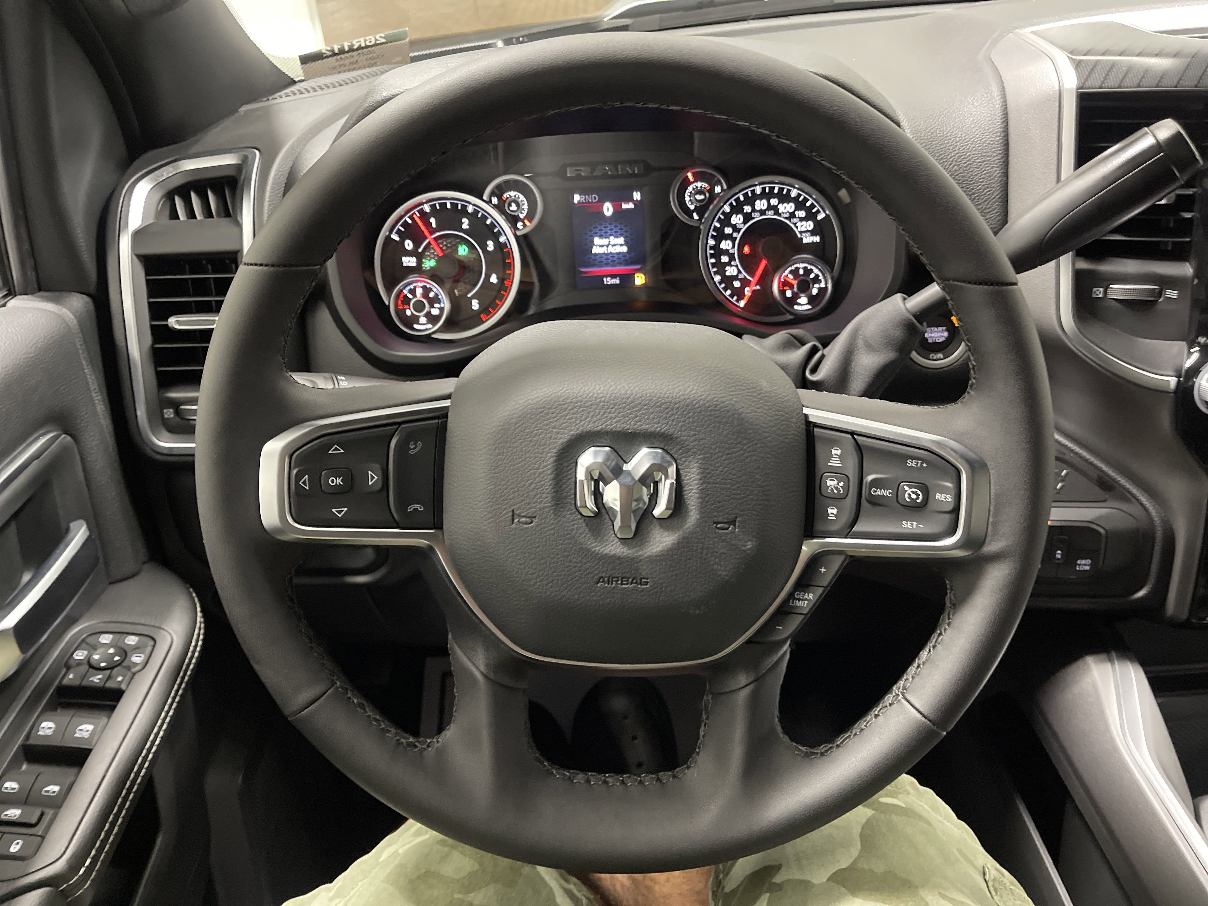 2026 RAM Ram 3500 RAM 3500 BIG HORN CREW CAB 4X4 8' BOX