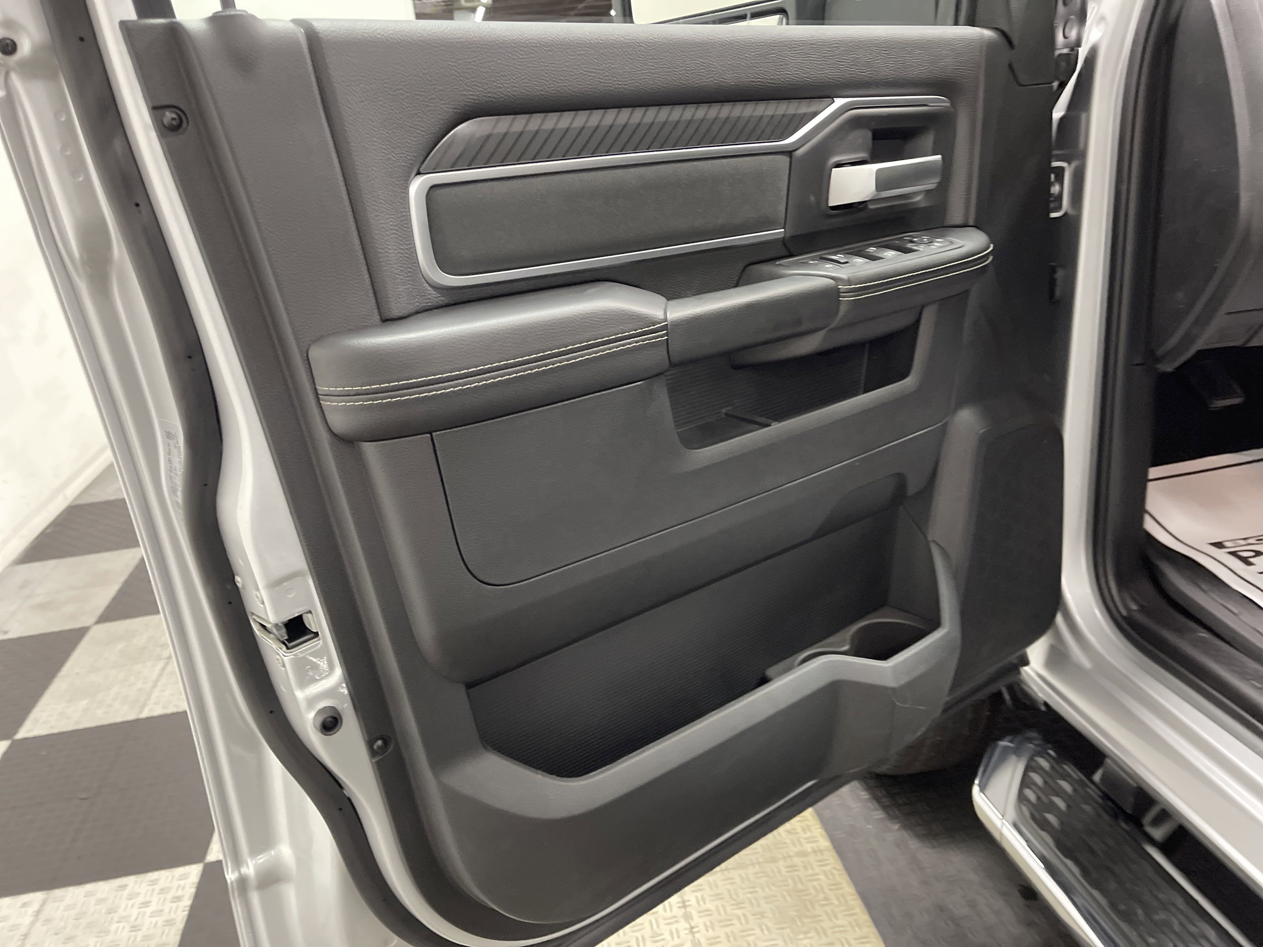 2026 RAM Ram 3500 RAM 3500 BIG HORN CREW CAB 4X4 8' BOX