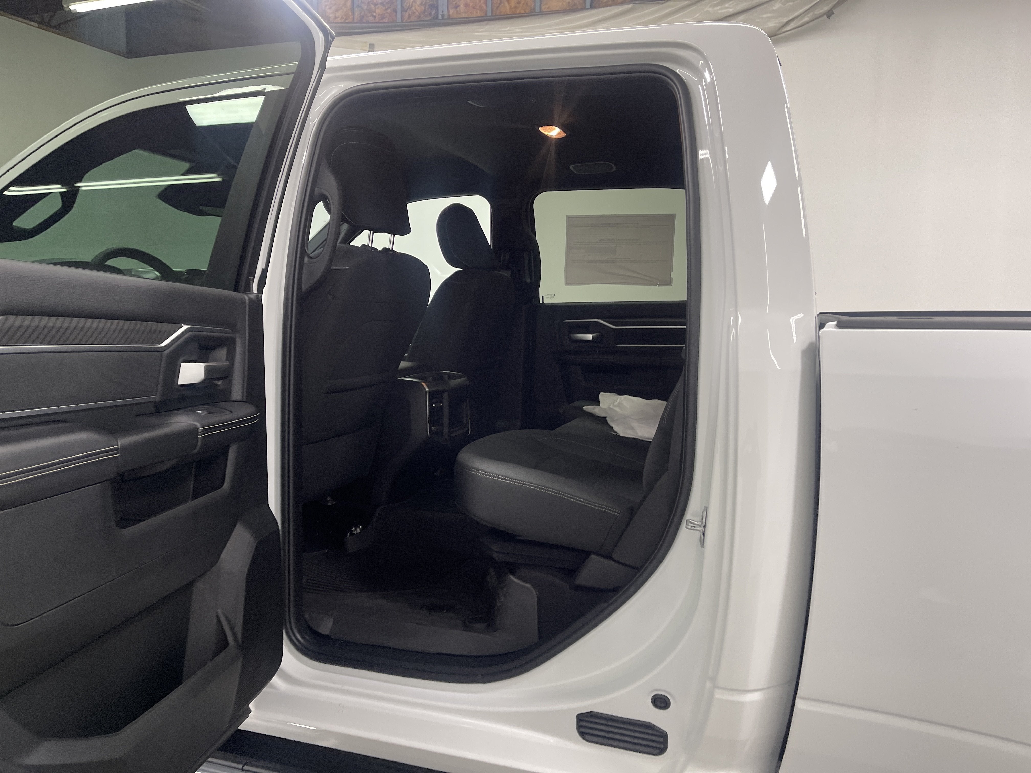 2026 RAM 3500 RAM 3500 BIG HORN CREW CAB 4X4 8' BOX