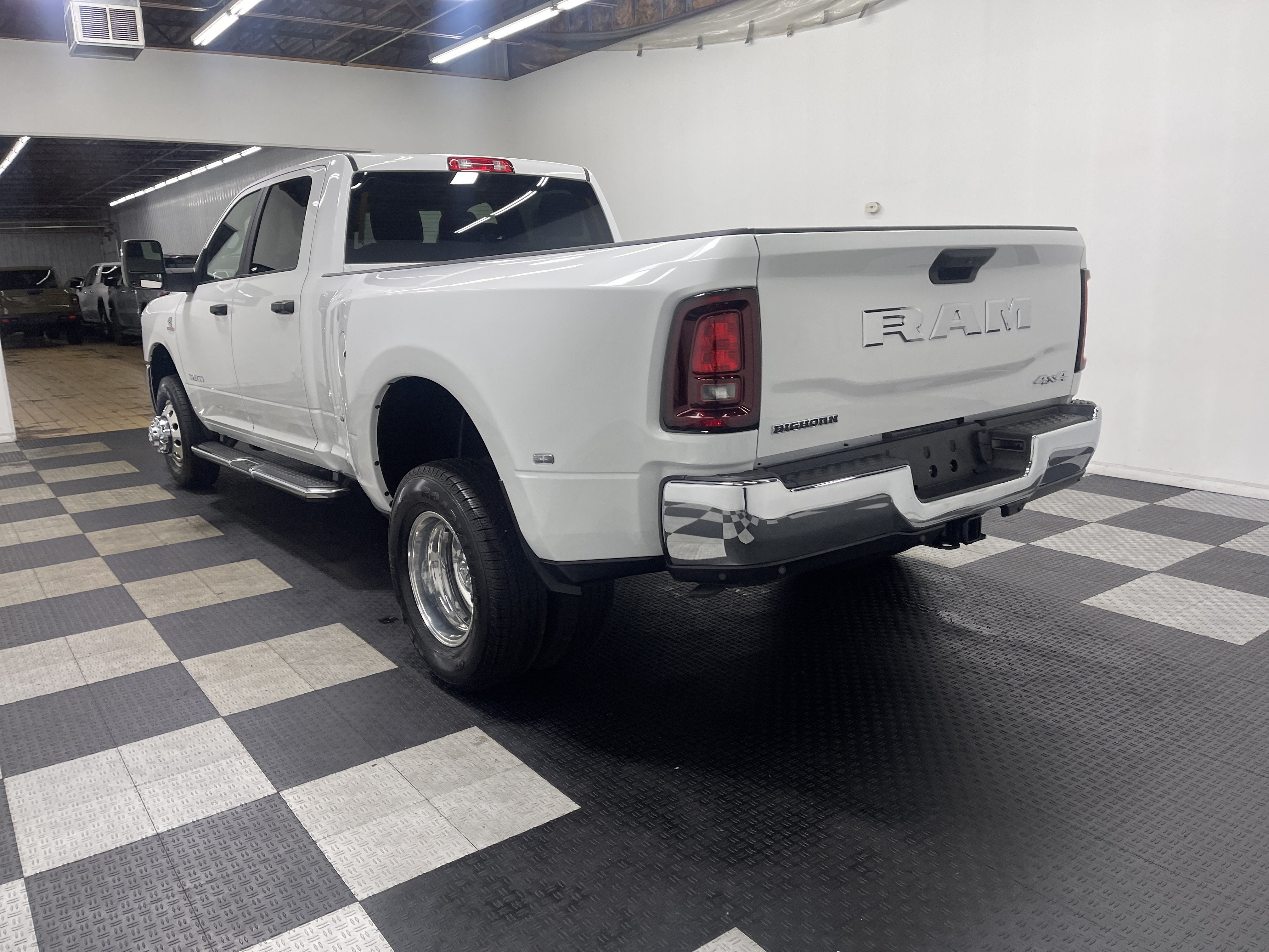 2026 RAM 3500 RAM 3500 BIG HORN CREW CAB 4X4 8' BOX