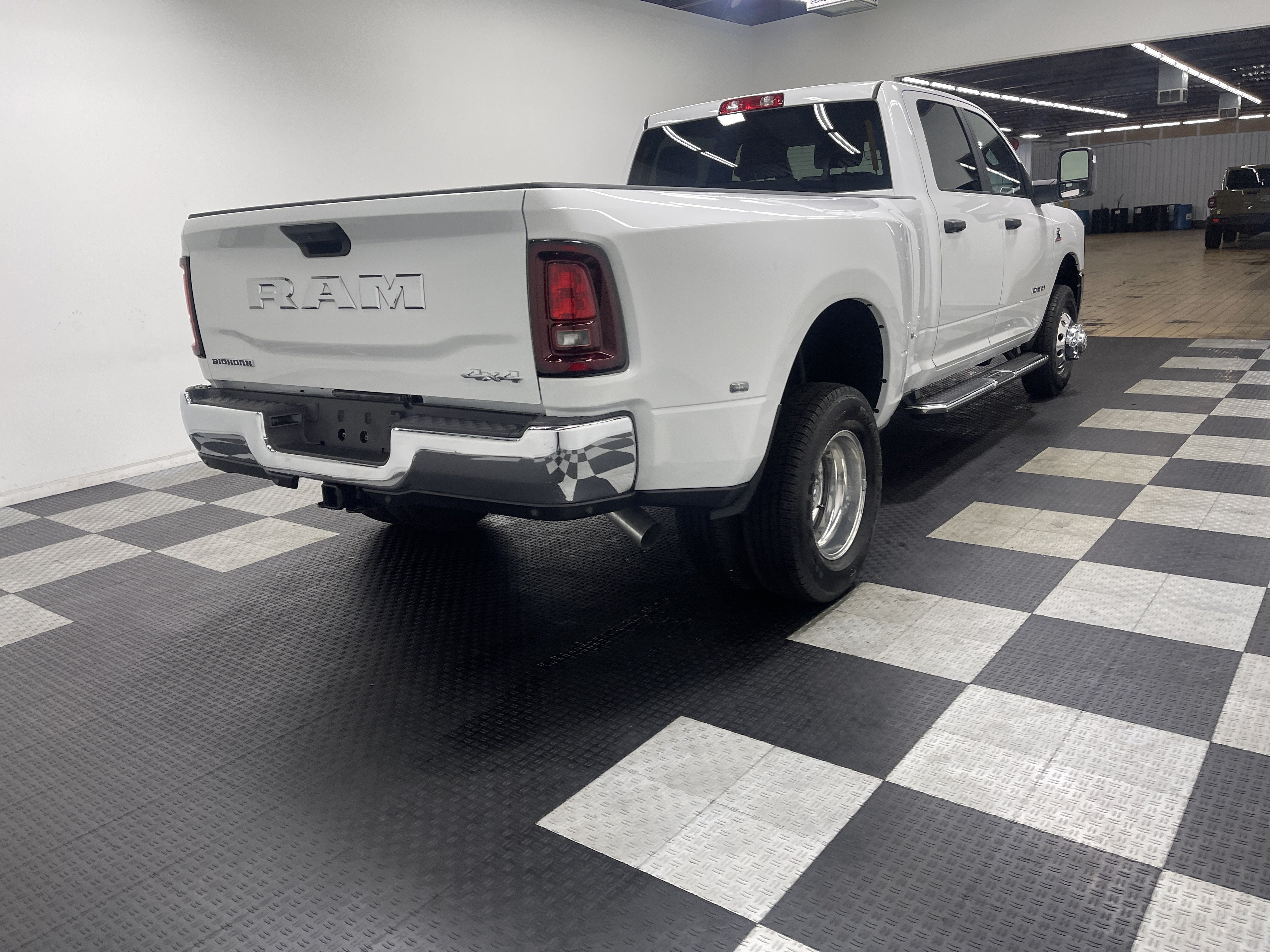 2026 RAM 3500 RAM 3500 BIG HORN CREW CAB 4X4 8' BOX