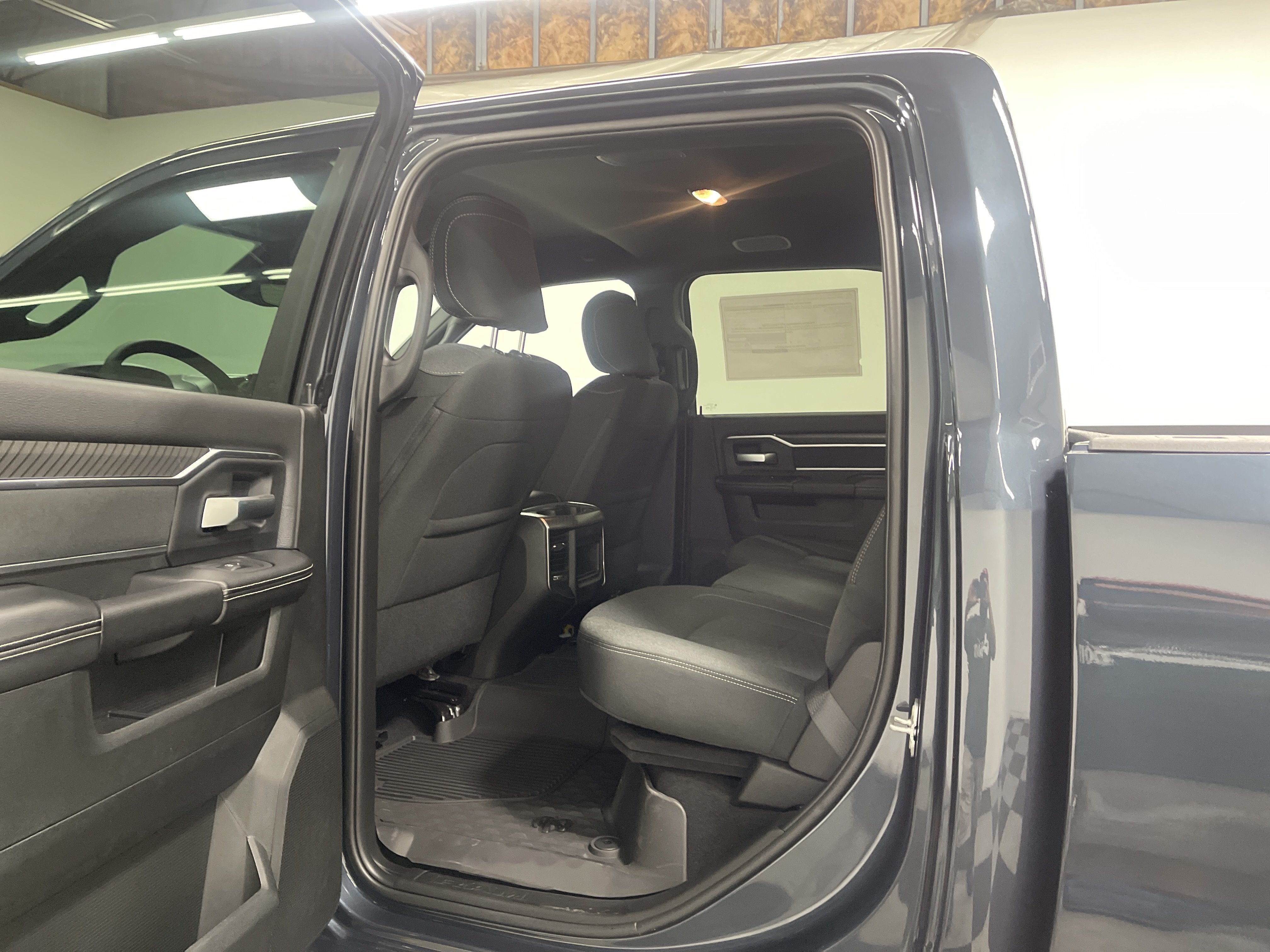 2026 RAM 3500 RAM 3500 BIG HORN CREW CAB 4X4 8' BOX