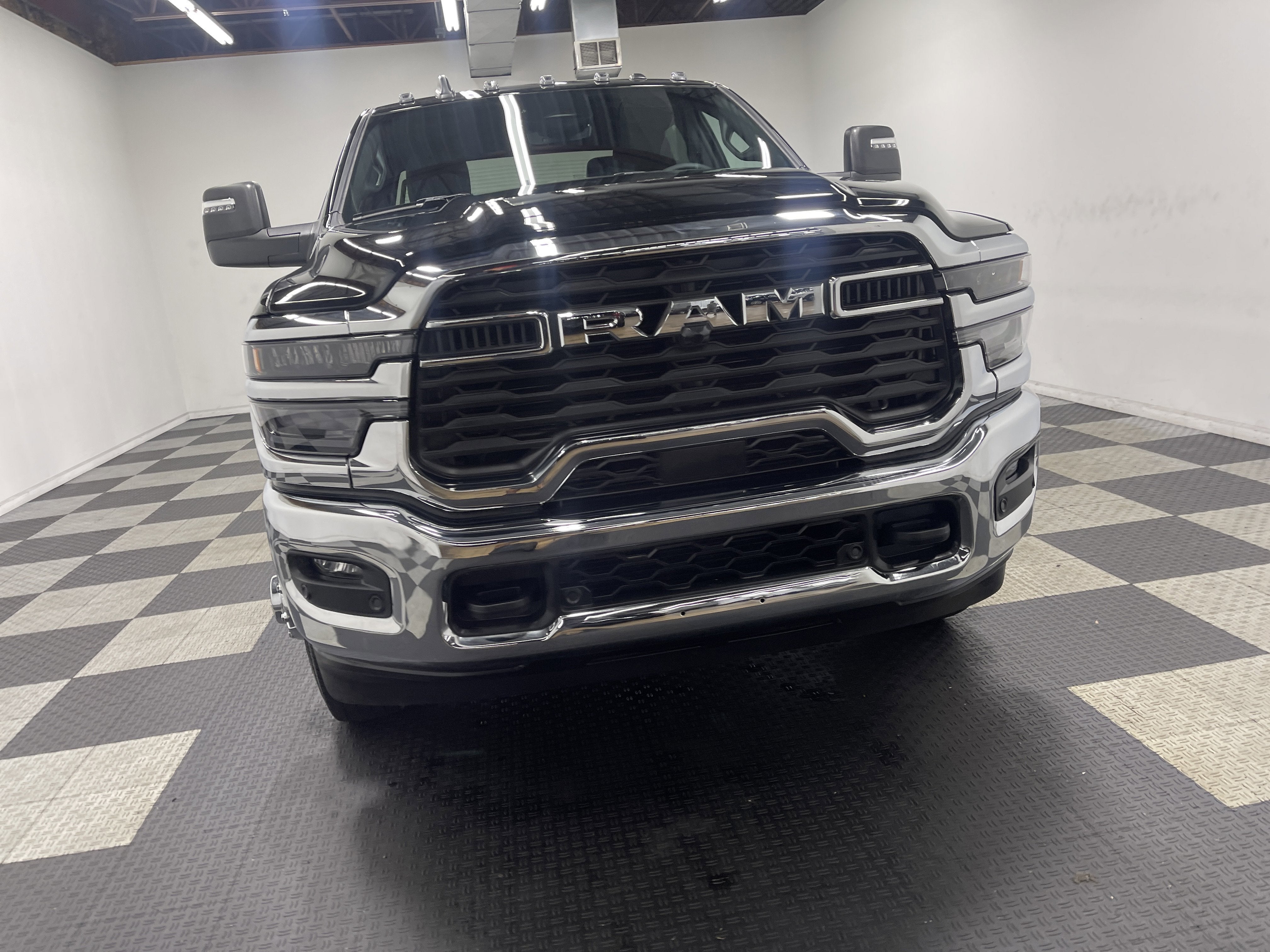 2026 RAM Ram 3500 RAM 3500 BIG HORN CREW CAB 4X4 8' BOX