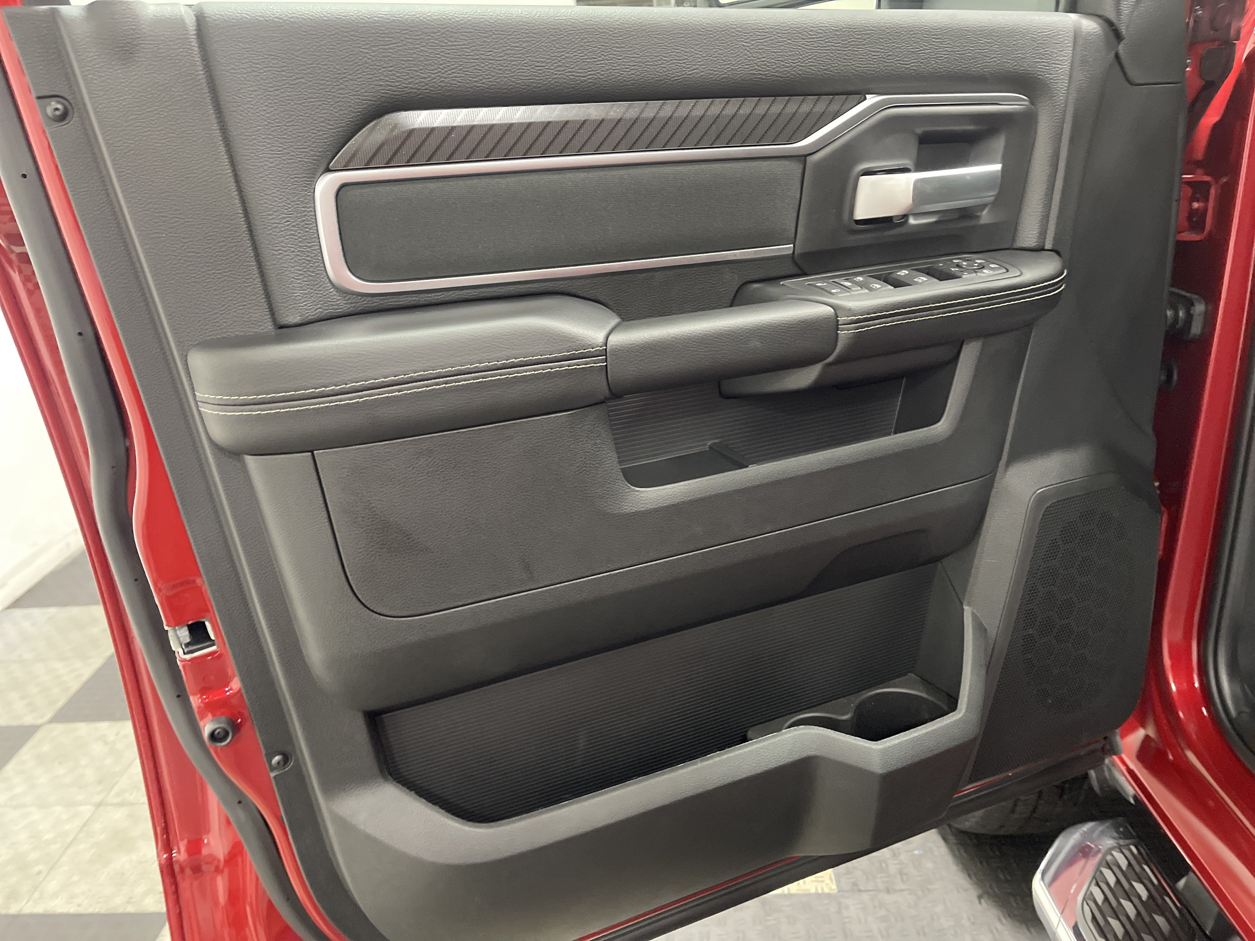 2026 RAM 3500 RAM 3500 BIG HORN CREW CAB 4X4 8' BOX