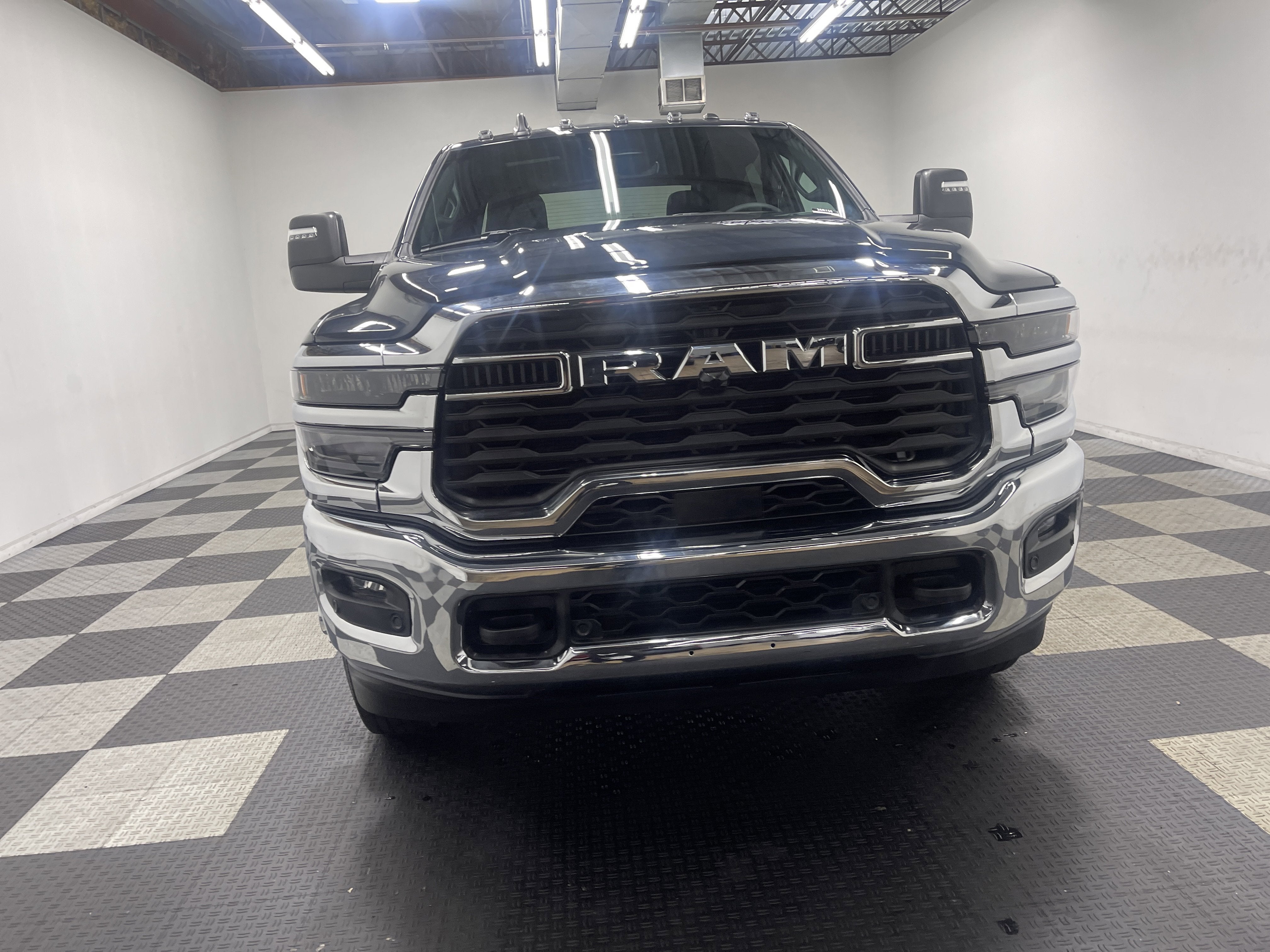 2026 RAM Ram 3500 RAM 3500 BIG HORN CREW CAB 4X4 8' BOX