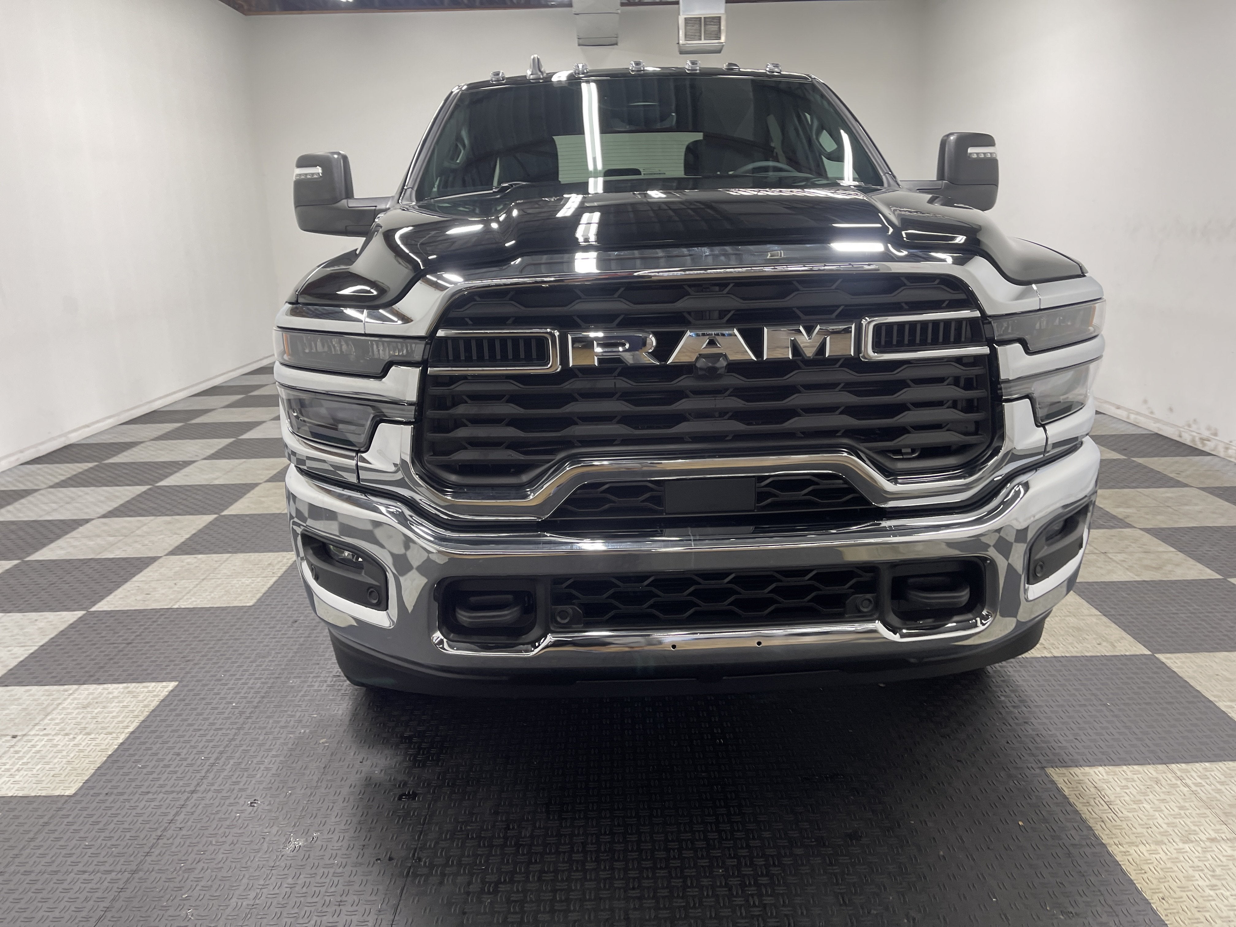 2026 RAM 3500 RAM 3500 BIG HORN CREW CAB 4X4 8' BOX