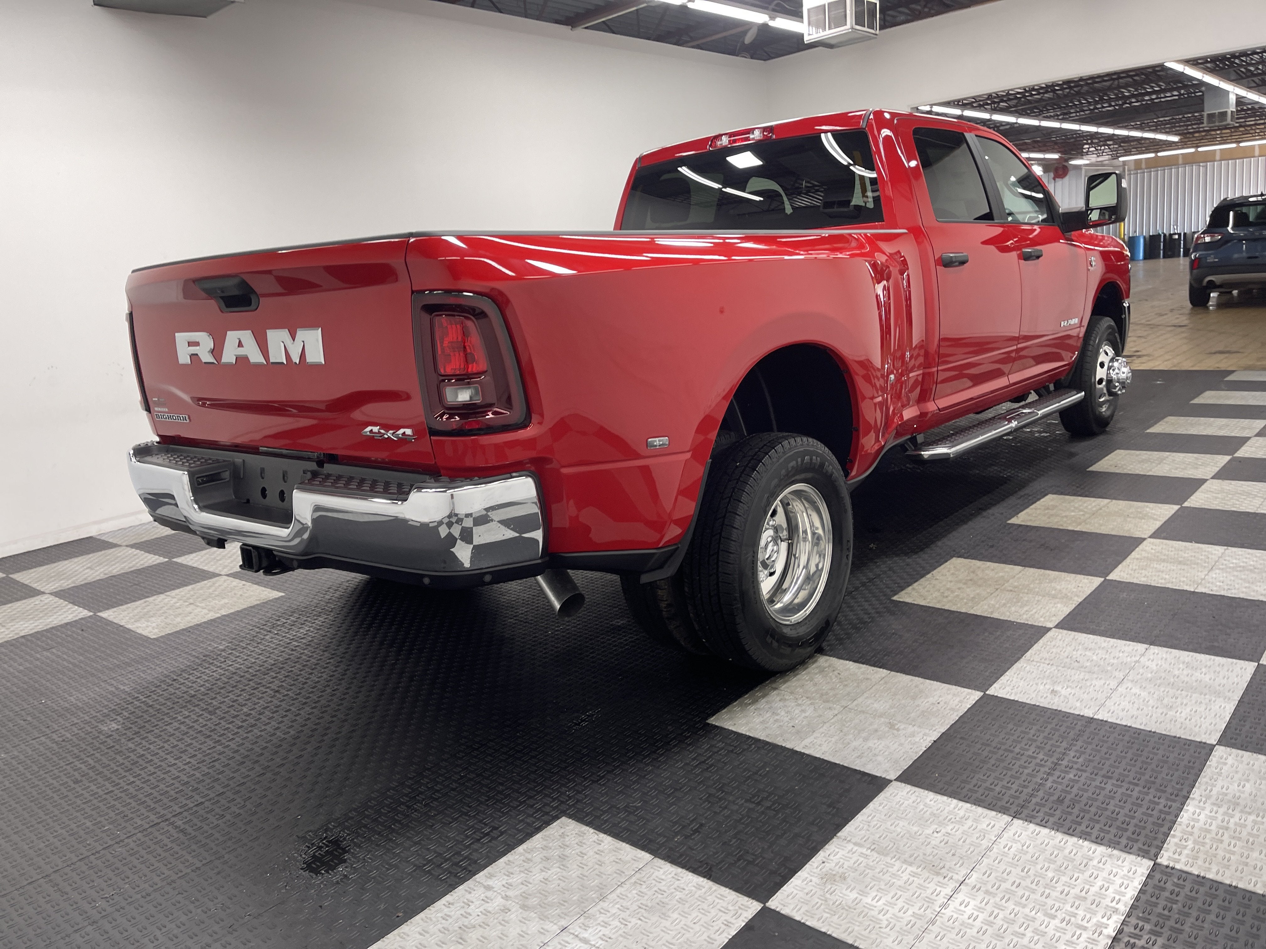 2026 RAM 3500 RAM 3500 BIG HORN CREW CAB 4X4 8' BOX