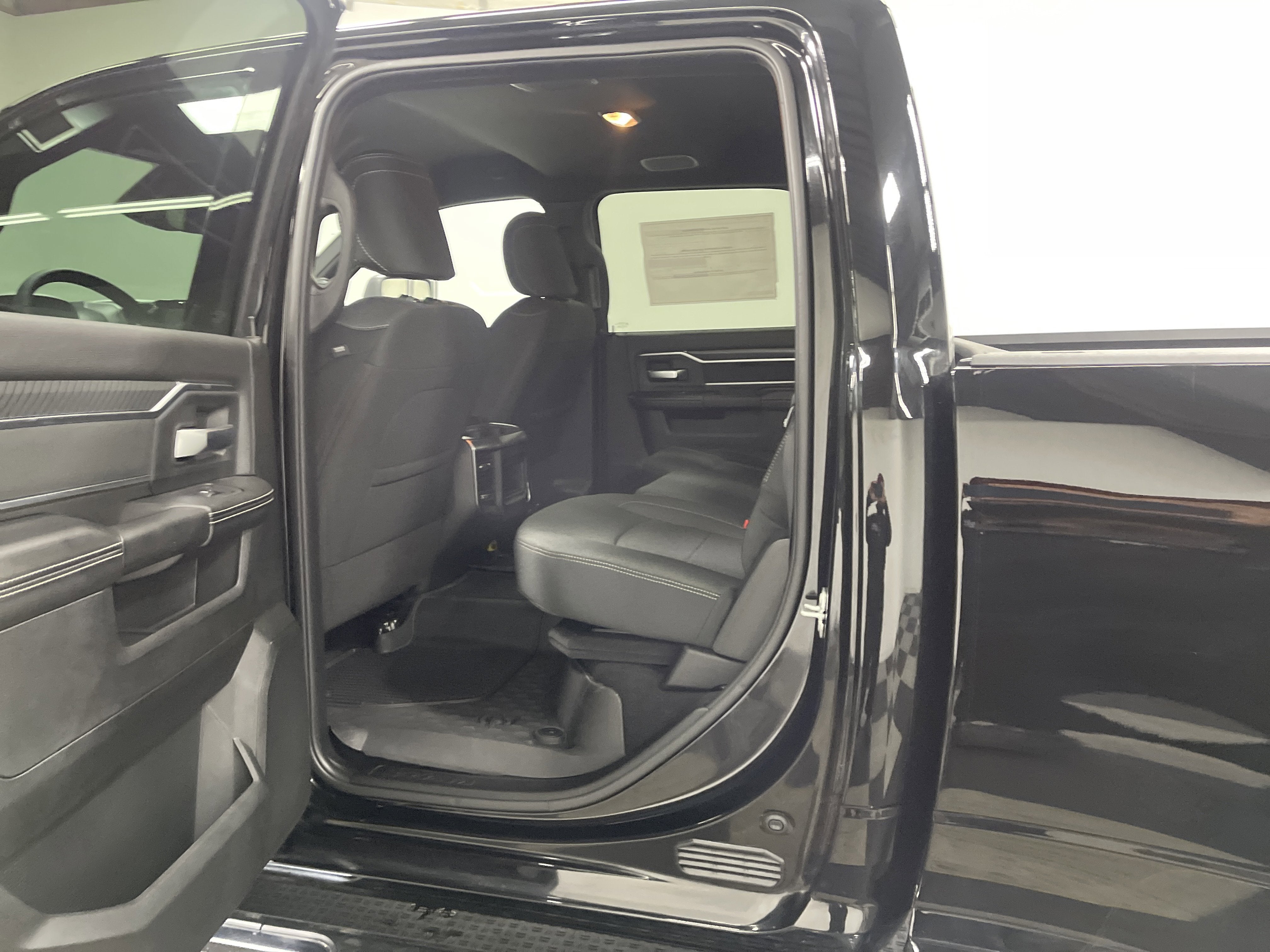 2026 RAM Ram 3500 RAM 3500 BIG HORN CREW CAB 4X4 8' BOX