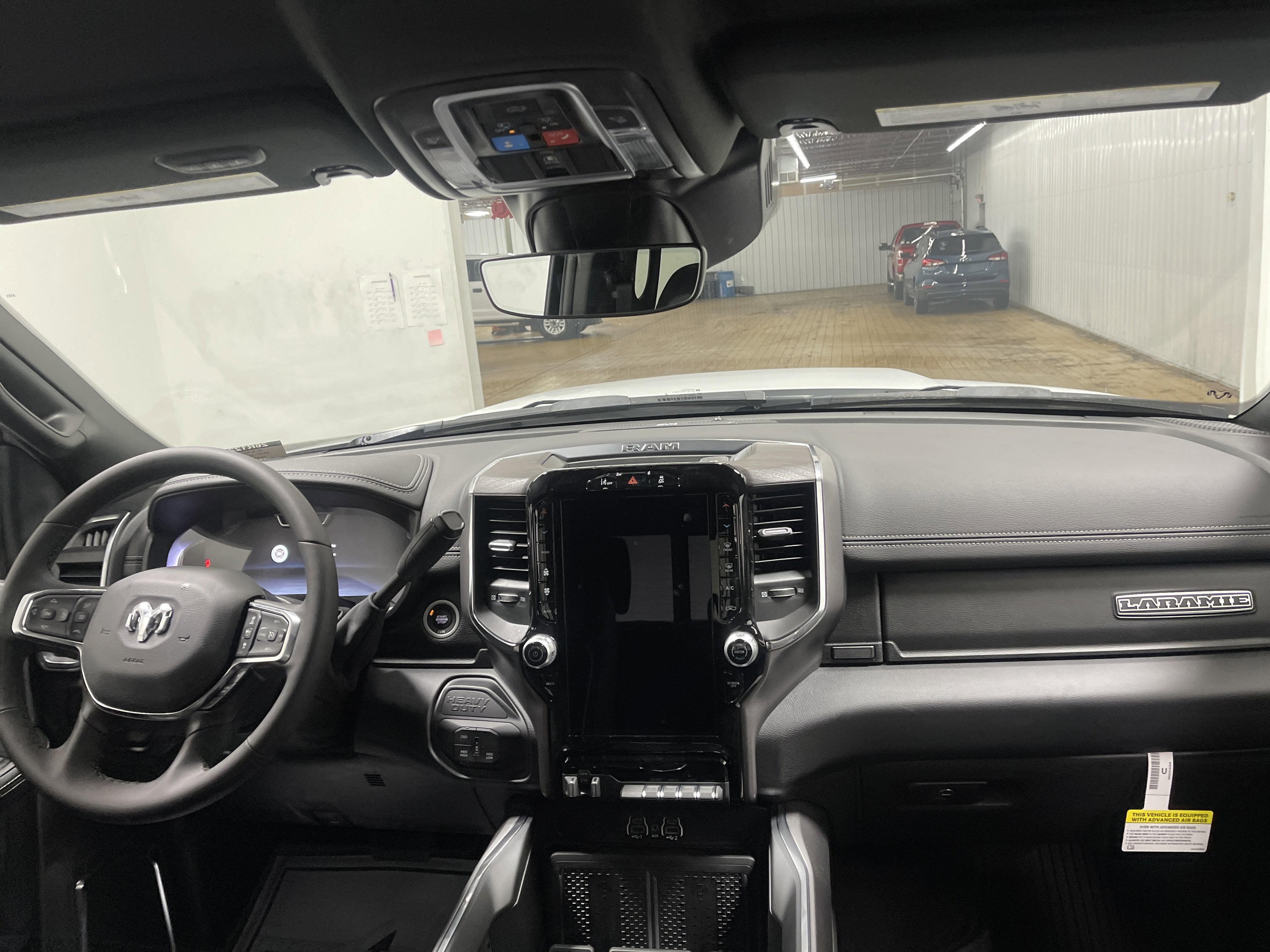 2026 RAM Ram 3500 RAM 3500 LARAMIE CREW CAB 4X4 8' BOX