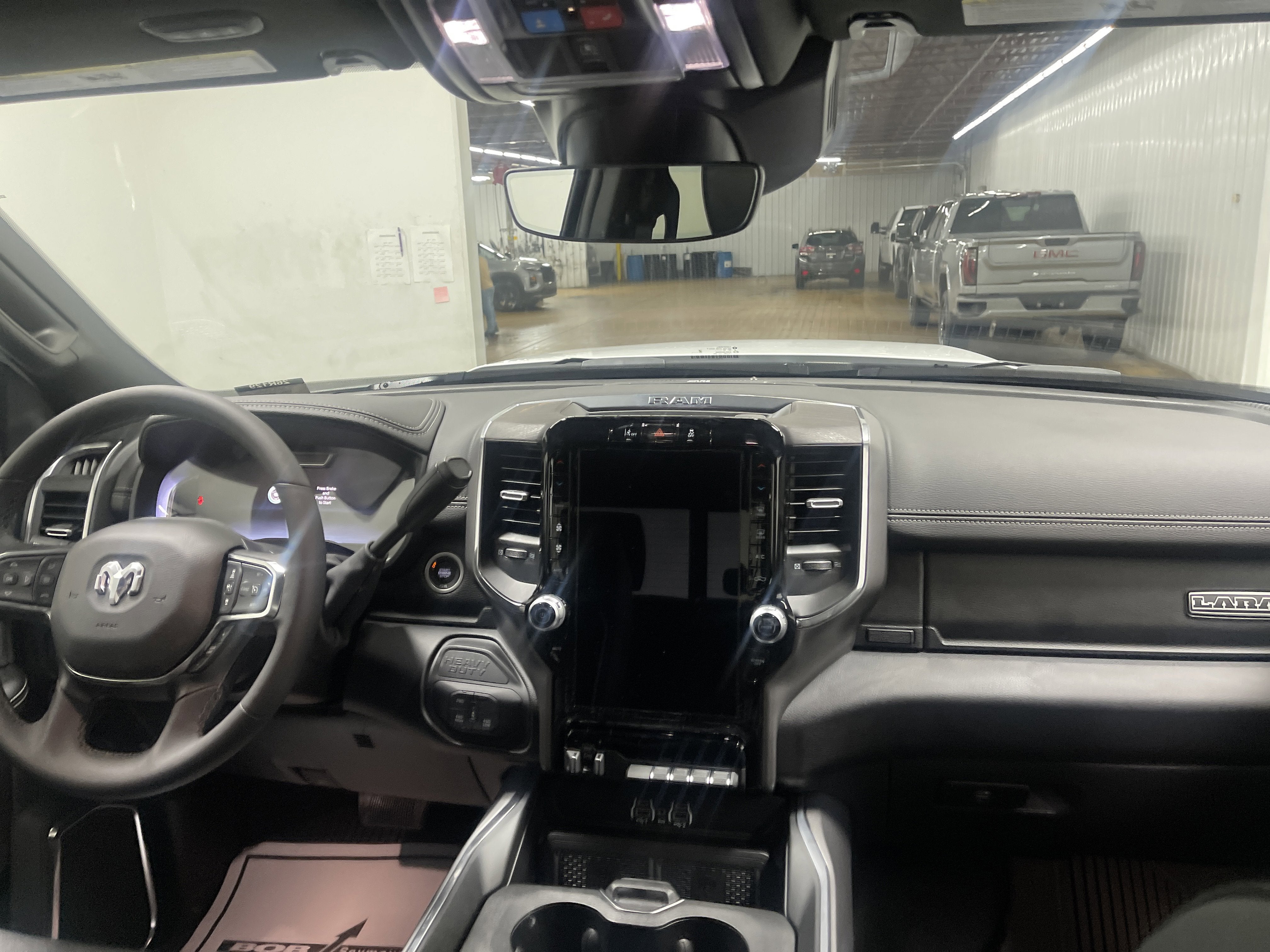 2026 RAM Ram 3500 RAM 3500 LARAMIE CREW CAB 4X4 8' BOX