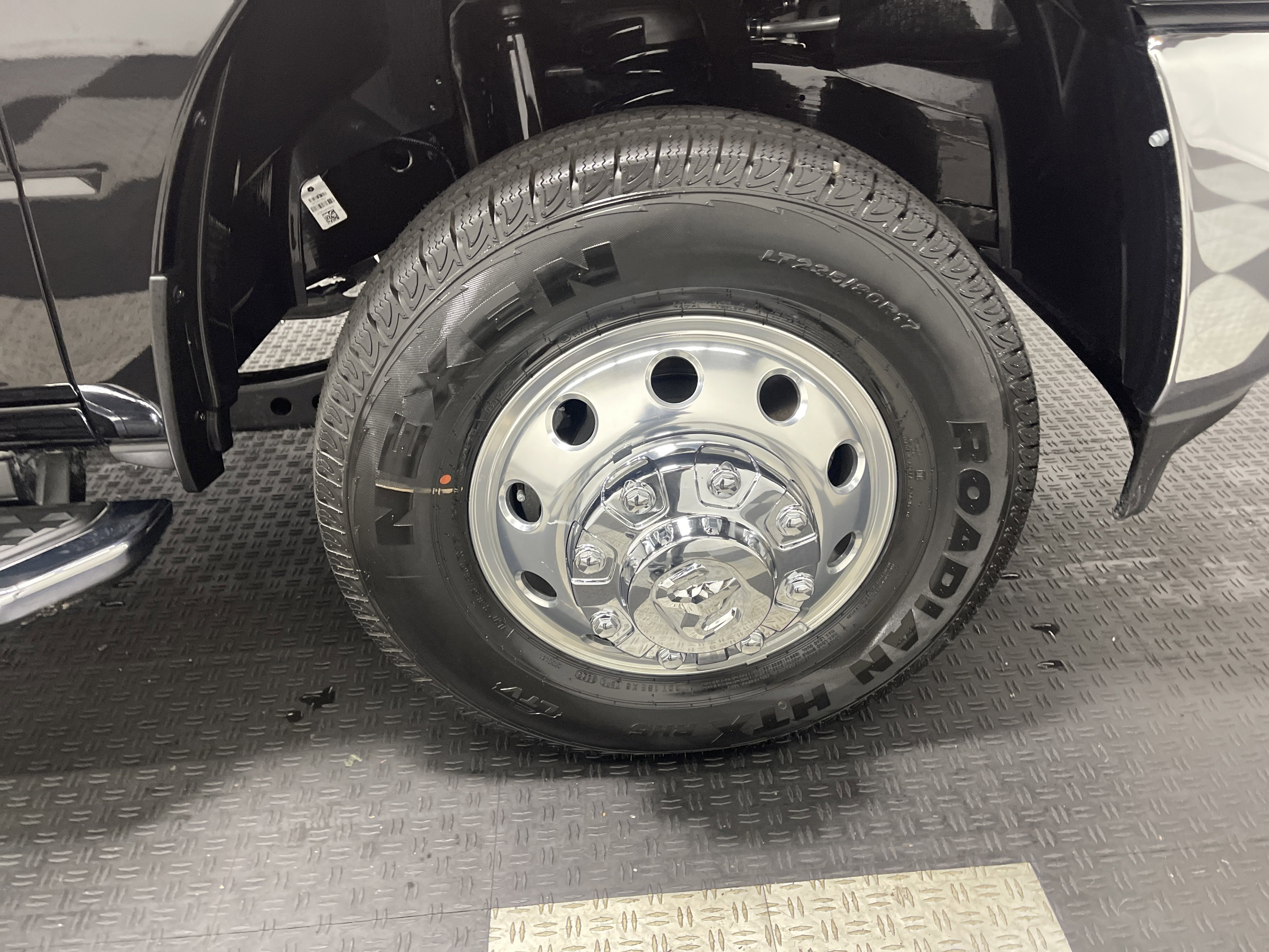 2026 RAM Ram 3500 RAM 3500 LARAMIE CREW CAB 4X4 8' BOX