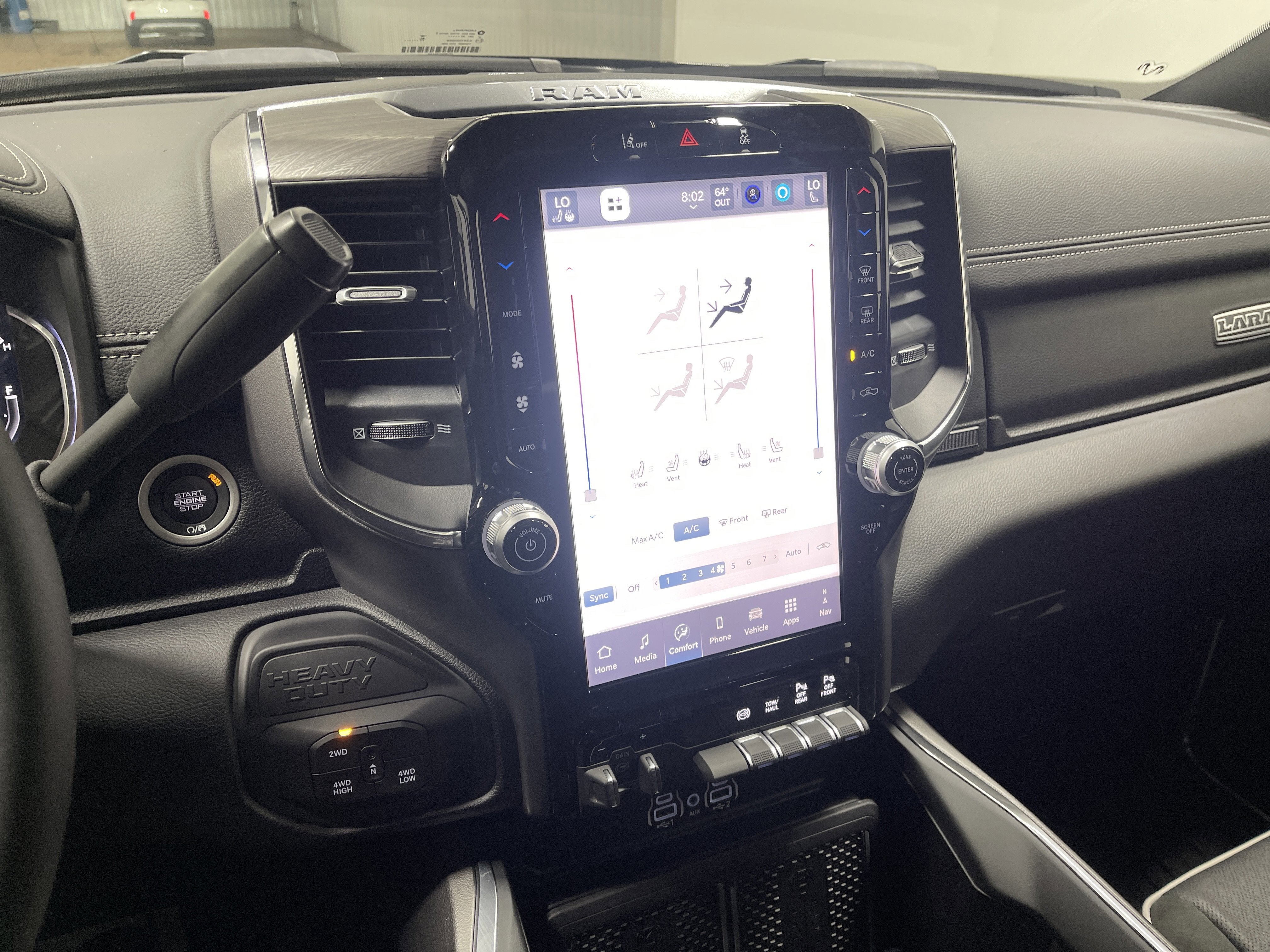 2026 RAM Ram 3500 RAM 3500 LARAMIE CREW CAB 4X4 8' BOX