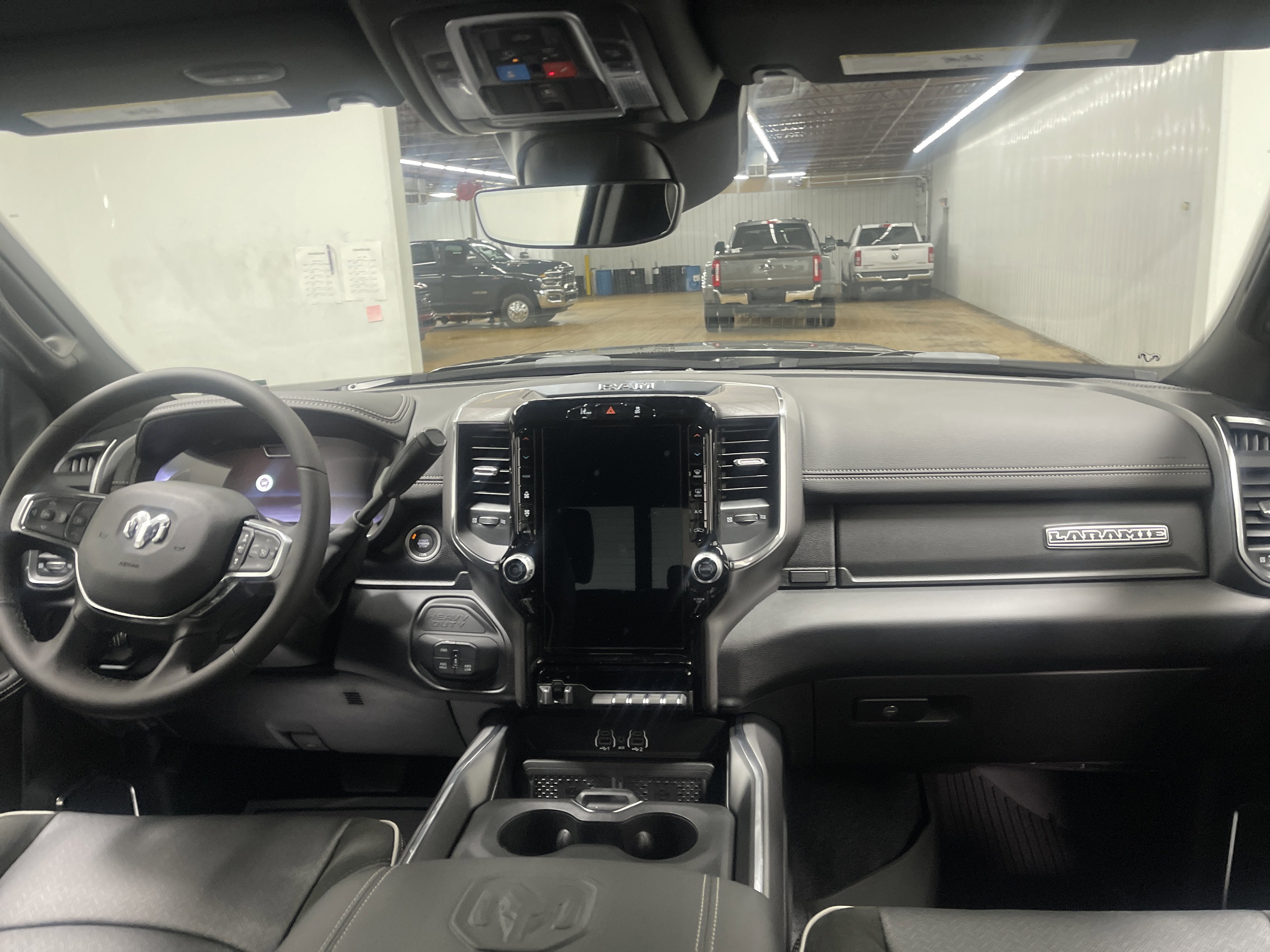 2026 RAM Ram 3500 RAM 3500 LARAMIE CREW CAB 4X4 8' BOX