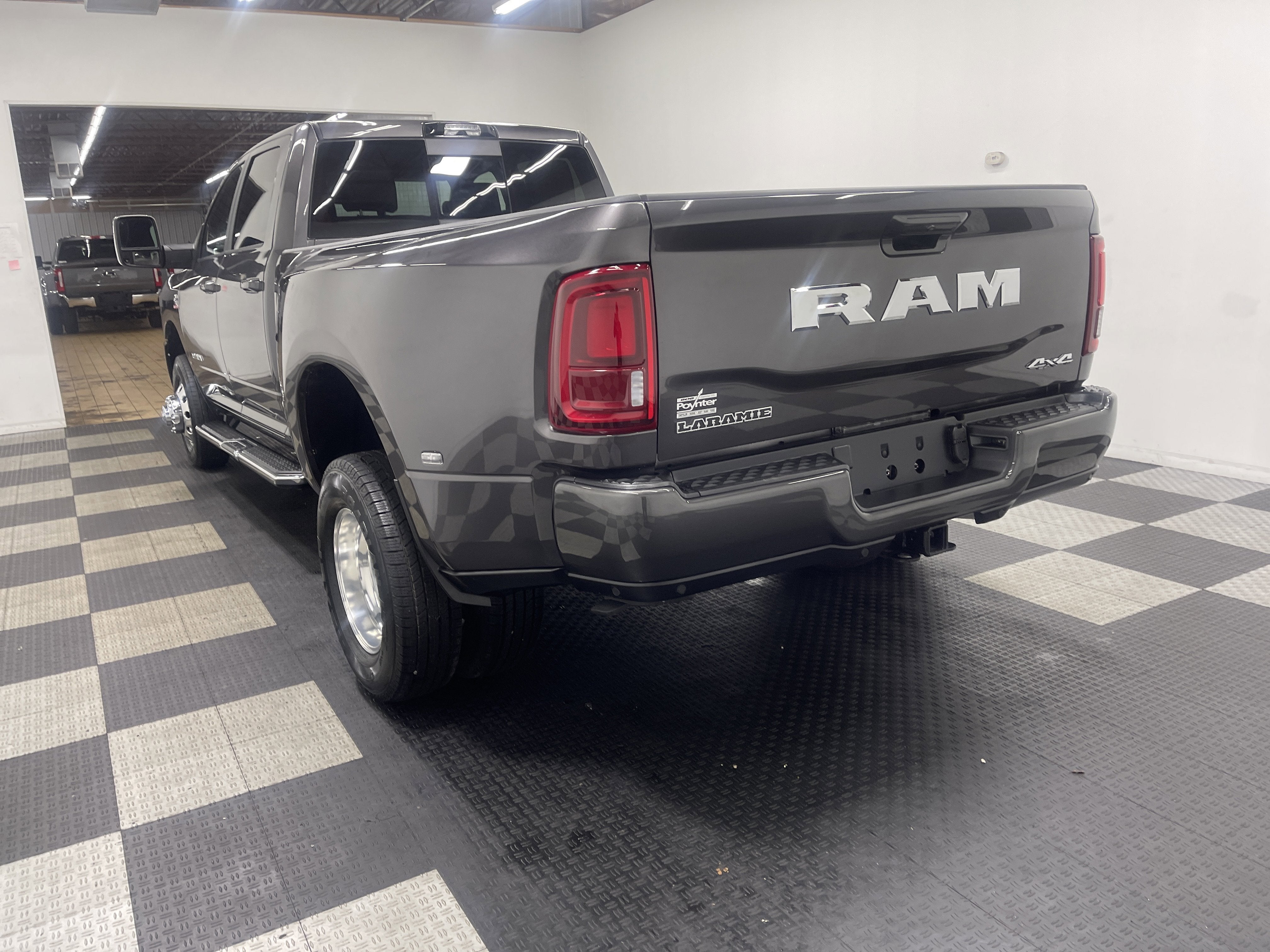 2026 RAM Ram 3500 RAM 3500 LARAMIE CREW CAB 4X4 8' BOX