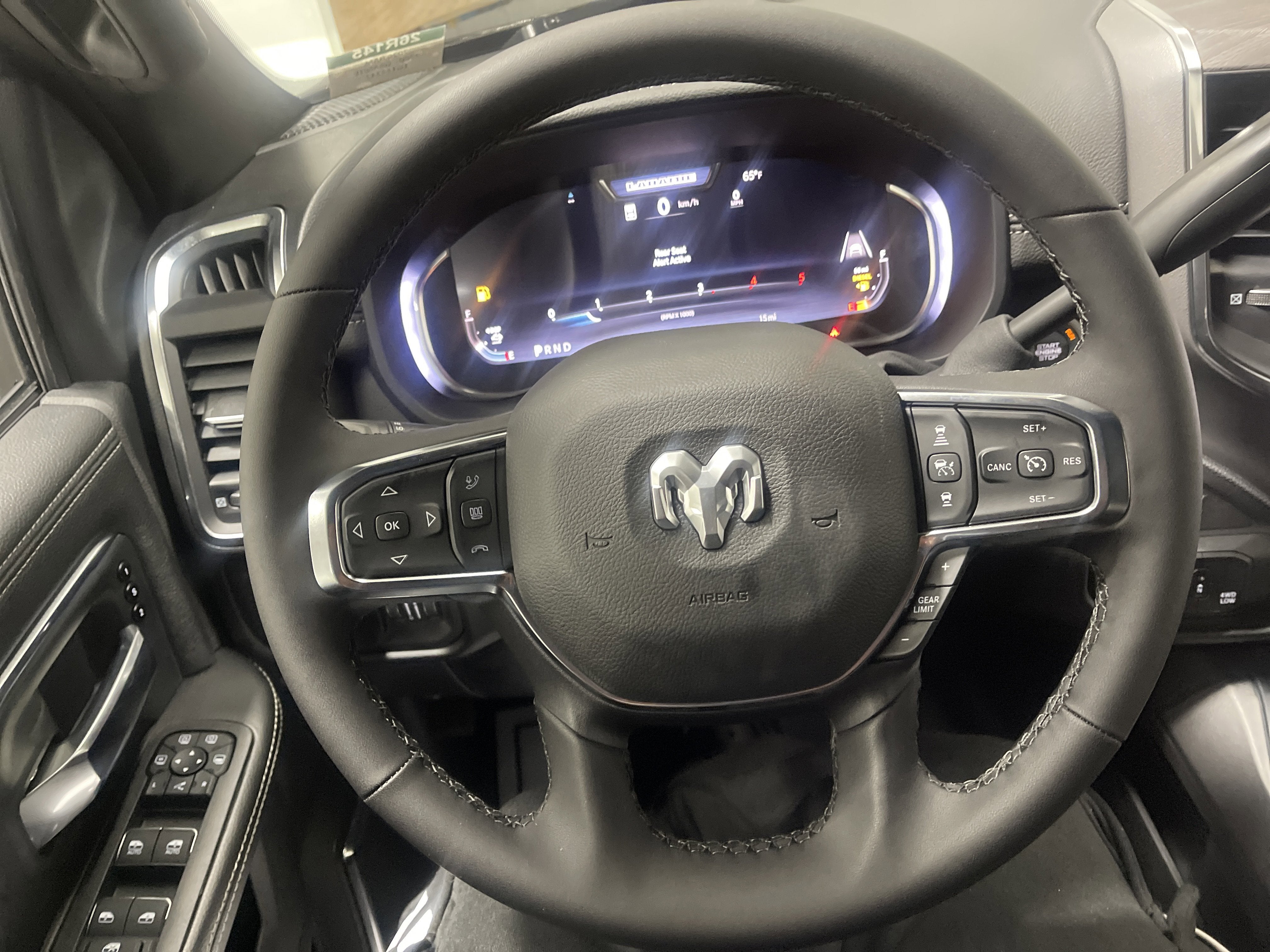 2026 RAM Ram 3500 RAM 3500 LARAMIE CREW CAB 4X4 8' BOX