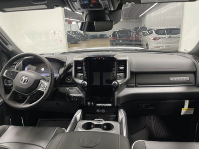 2025 RAM Ram 3500 RAM 3500 LARAMIE CREW CAB 4X4 8' BOX