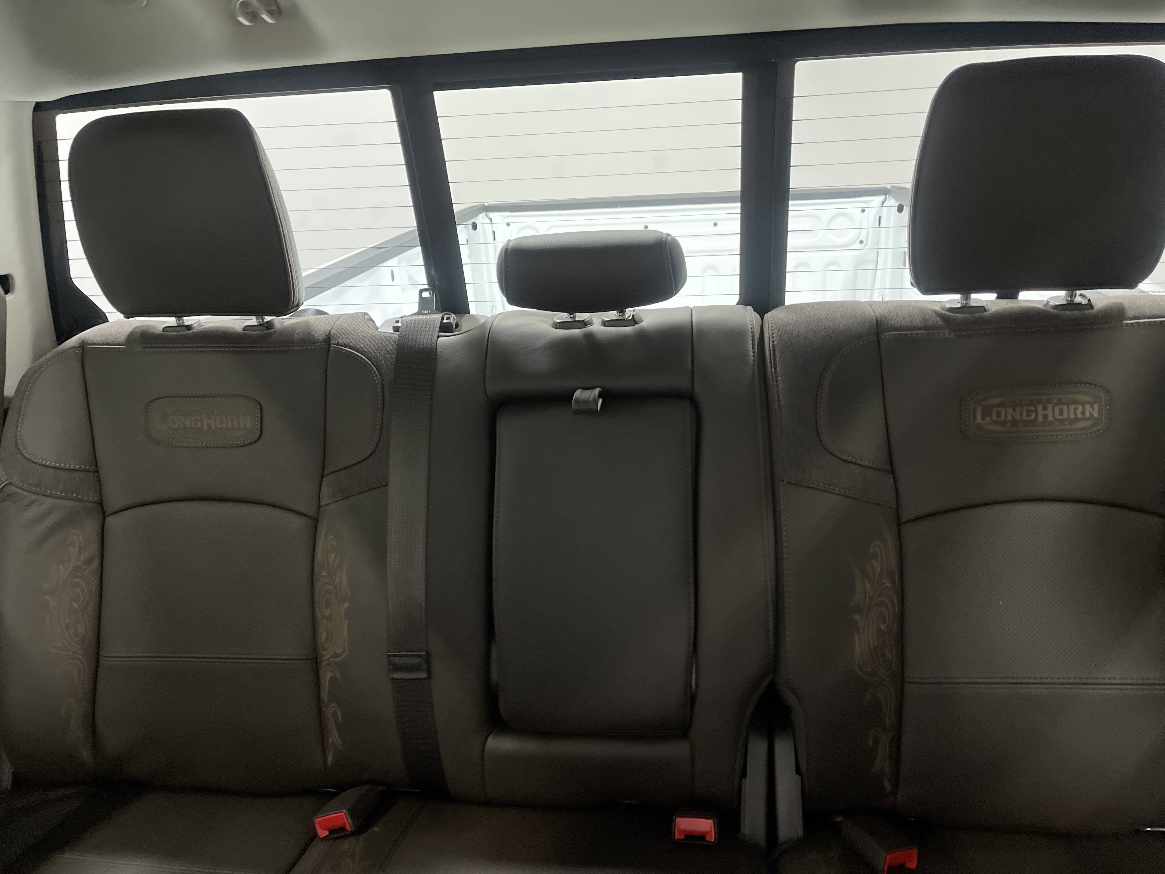 2025 RAM Ram 3500 RAM 3500 LIMITED LONGHORN CREW CAB 4X4 8' BOX