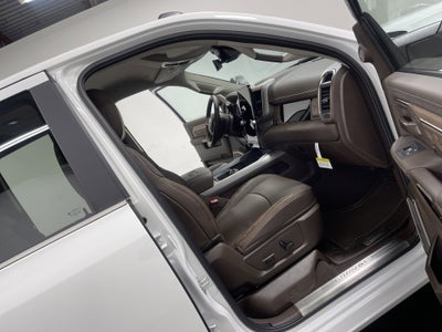 2025 RAM Ram 3500 RAM 3500 LIMITED LONGHORN CREW CAB 4X4 8' BOX