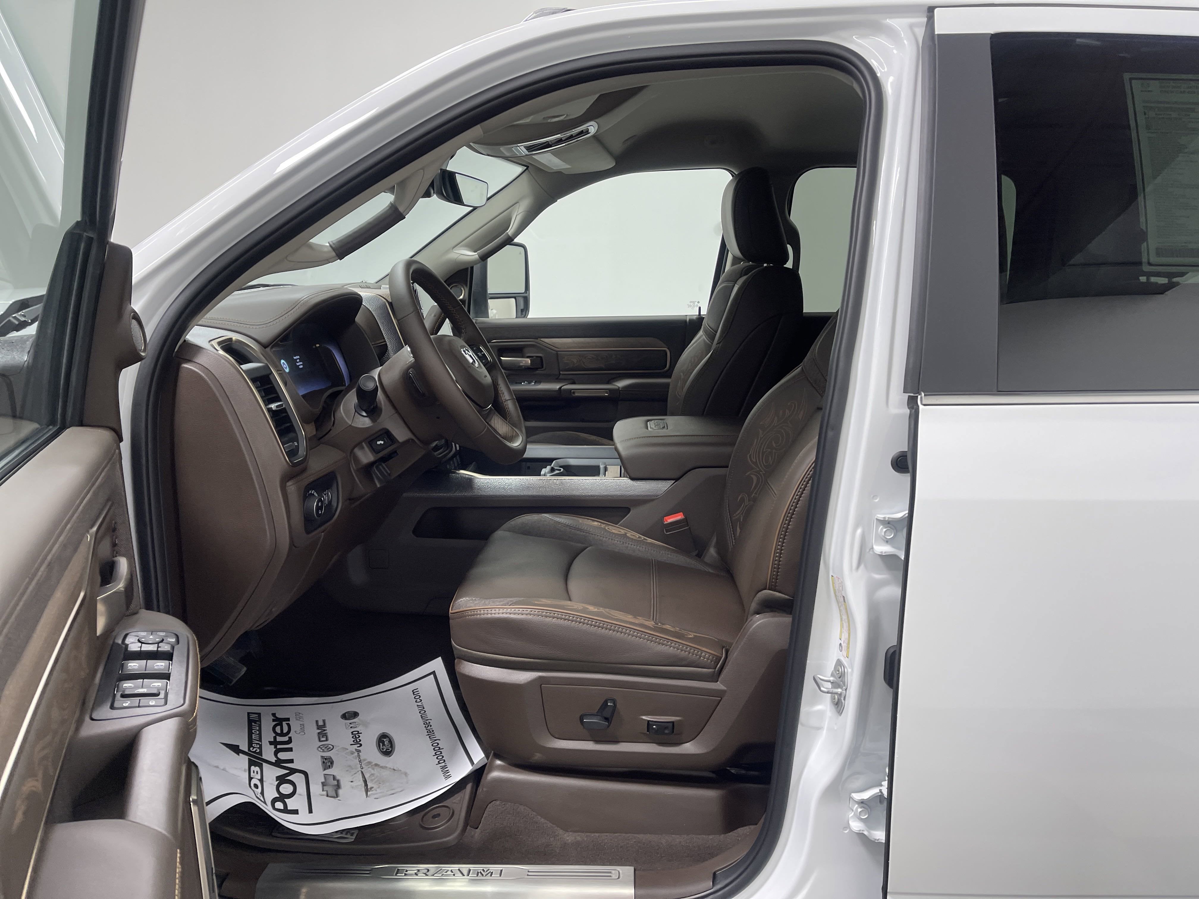 2025 RAM Ram 3500 RAM 3500 LIMITED LONGHORN CREW CAB 4X4 8' BOX