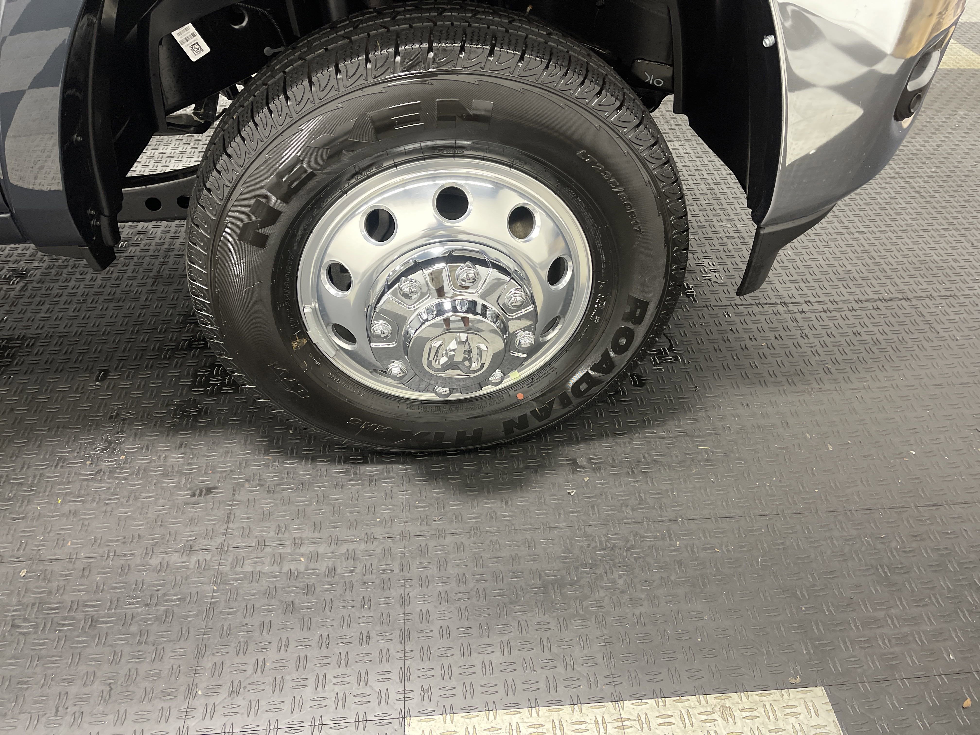 2025 RAM Ram 3500 RAM 3500 LIMITED LONGHORN CREW CAB 4X4 8' BOX