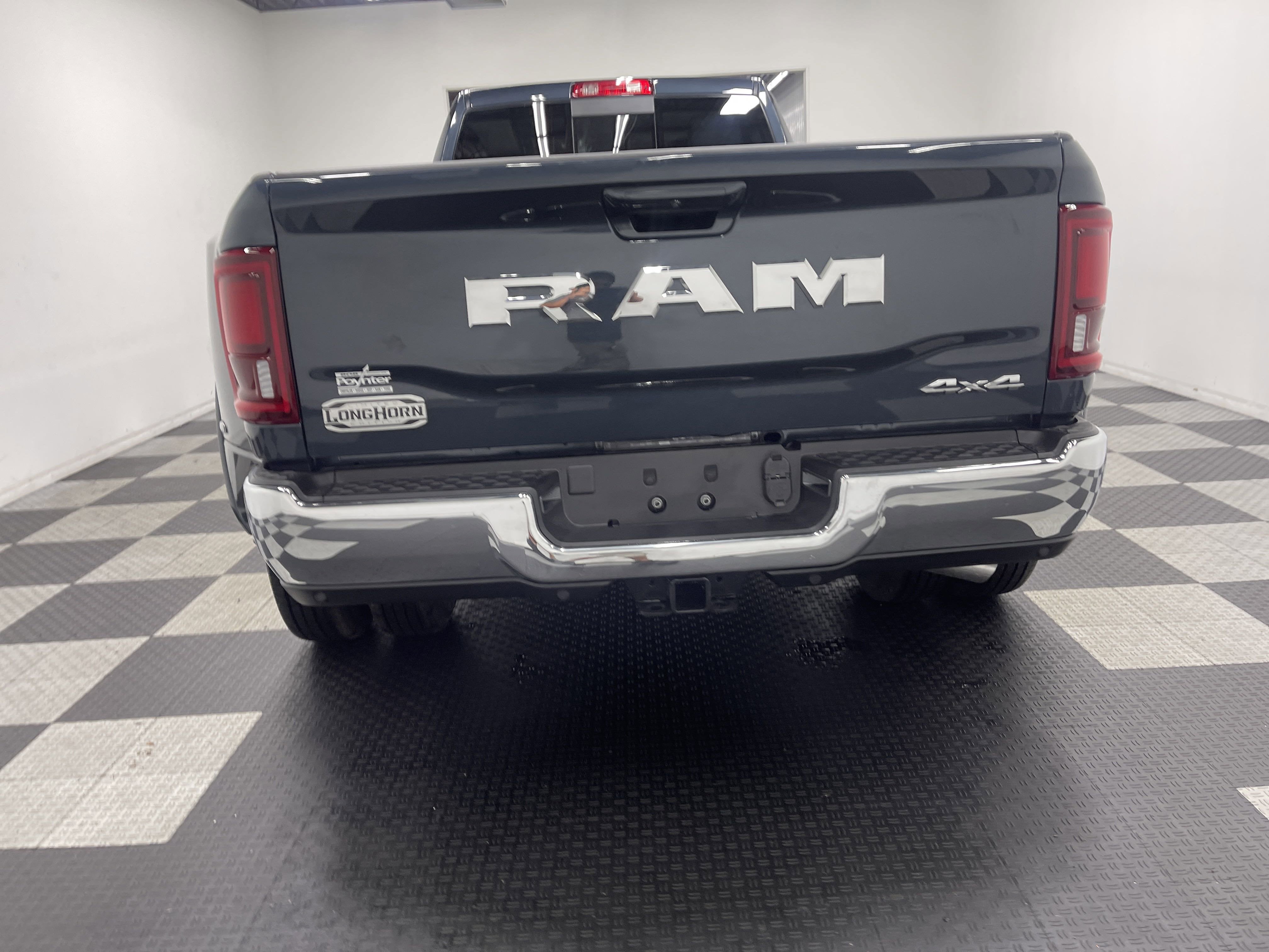 2025 RAM Ram 3500 RAM 3500 LIMITED LONGHORN CREW CAB 4X4 8' BOX